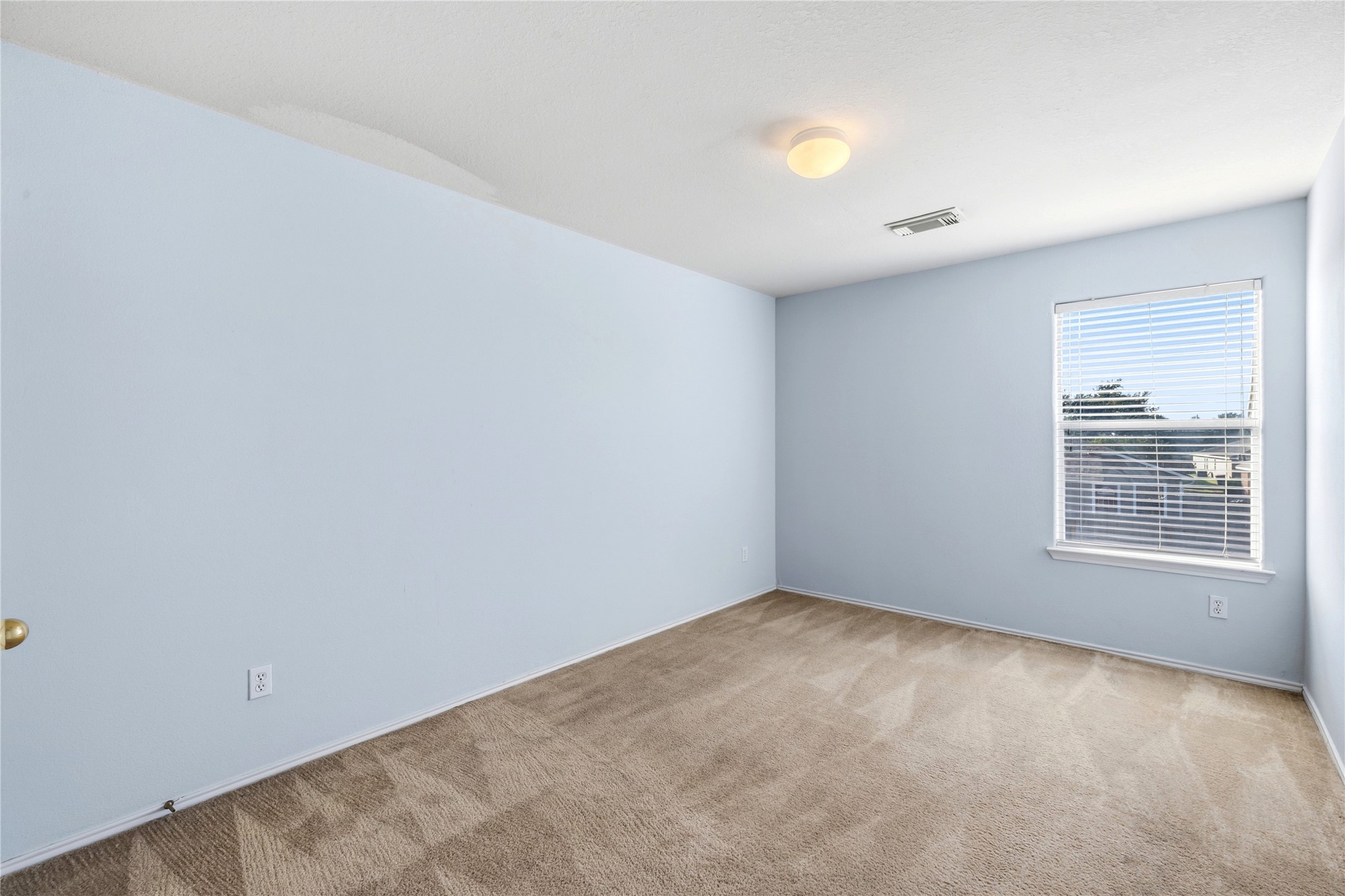 606 Kiley Drive Property Photo 40