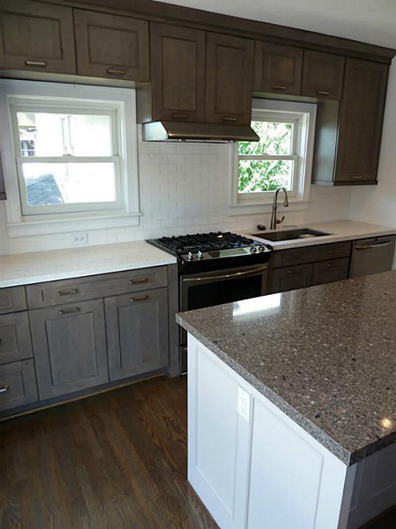 408 Avondale 2 Property Photo 5