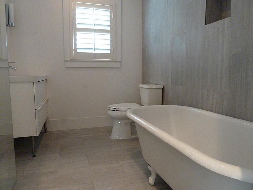 408 Avondale 2 Property Photo 14