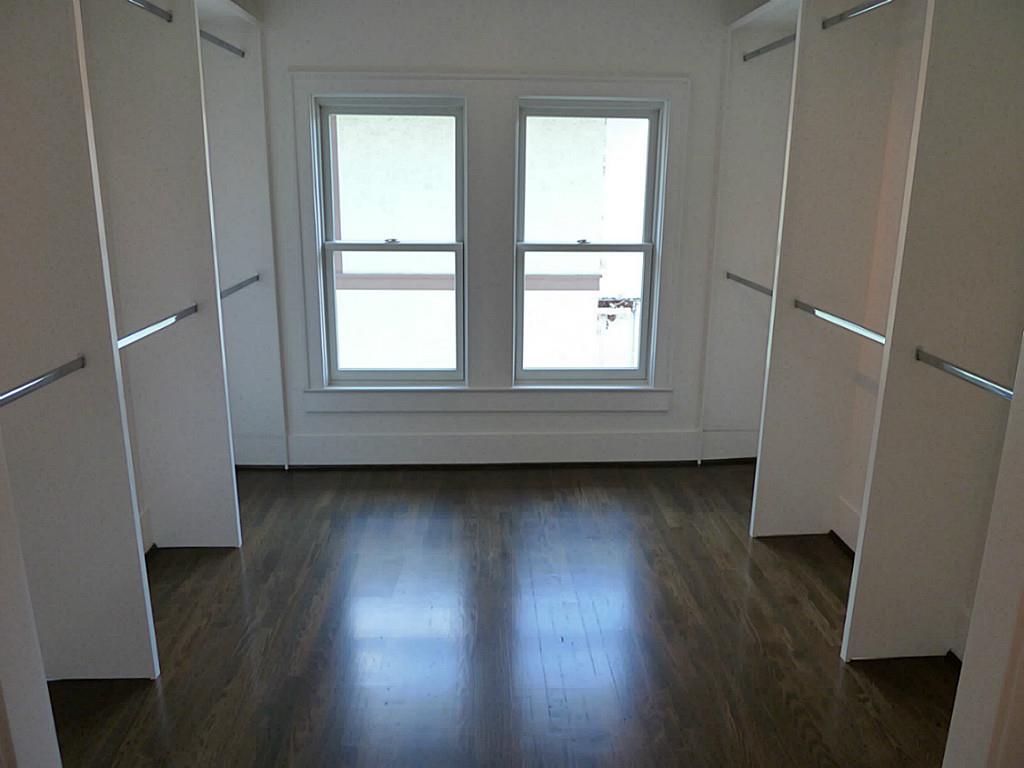408 Avondale 2 Property Photo 25