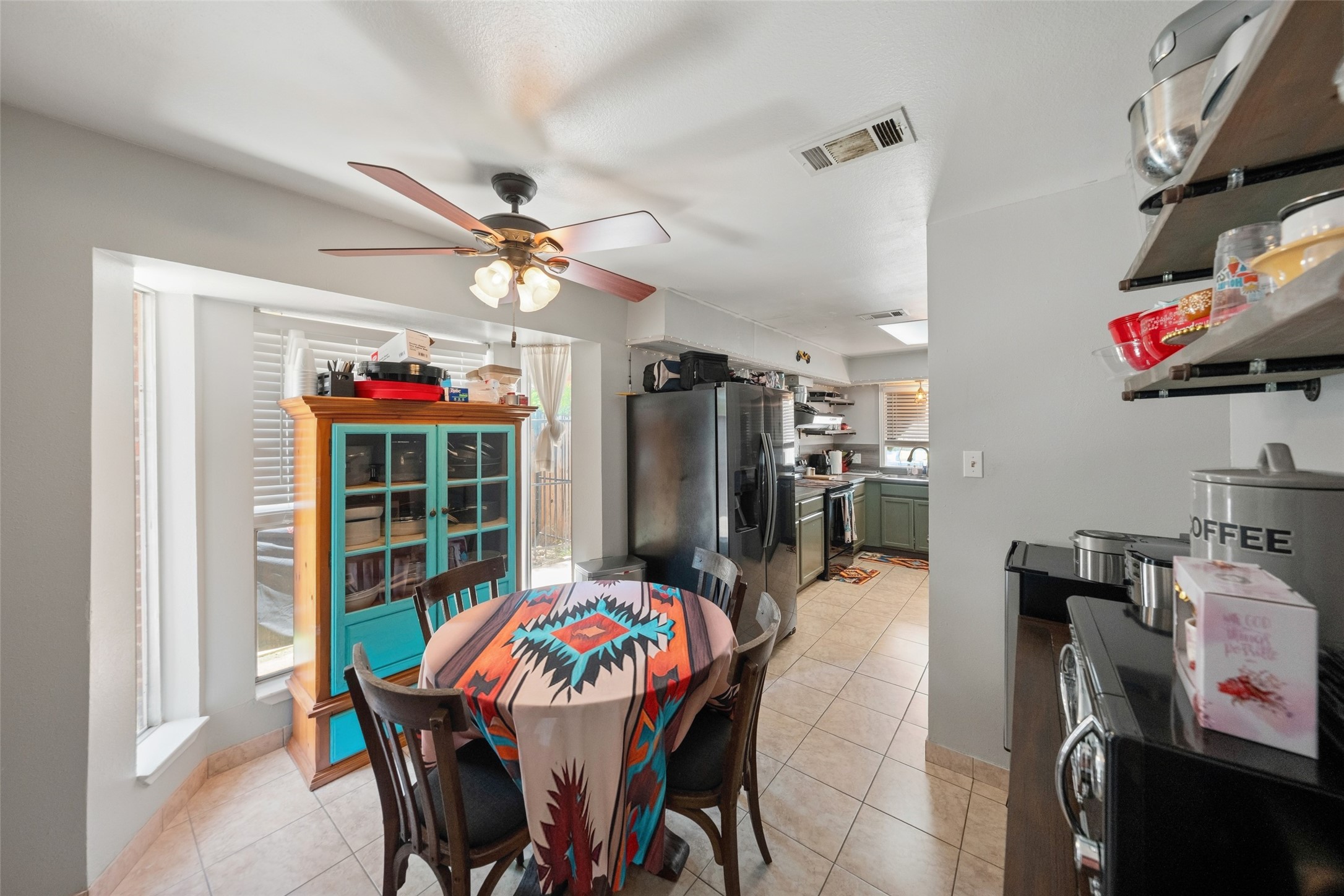 6907 Briarfield Drive Property Photo 5