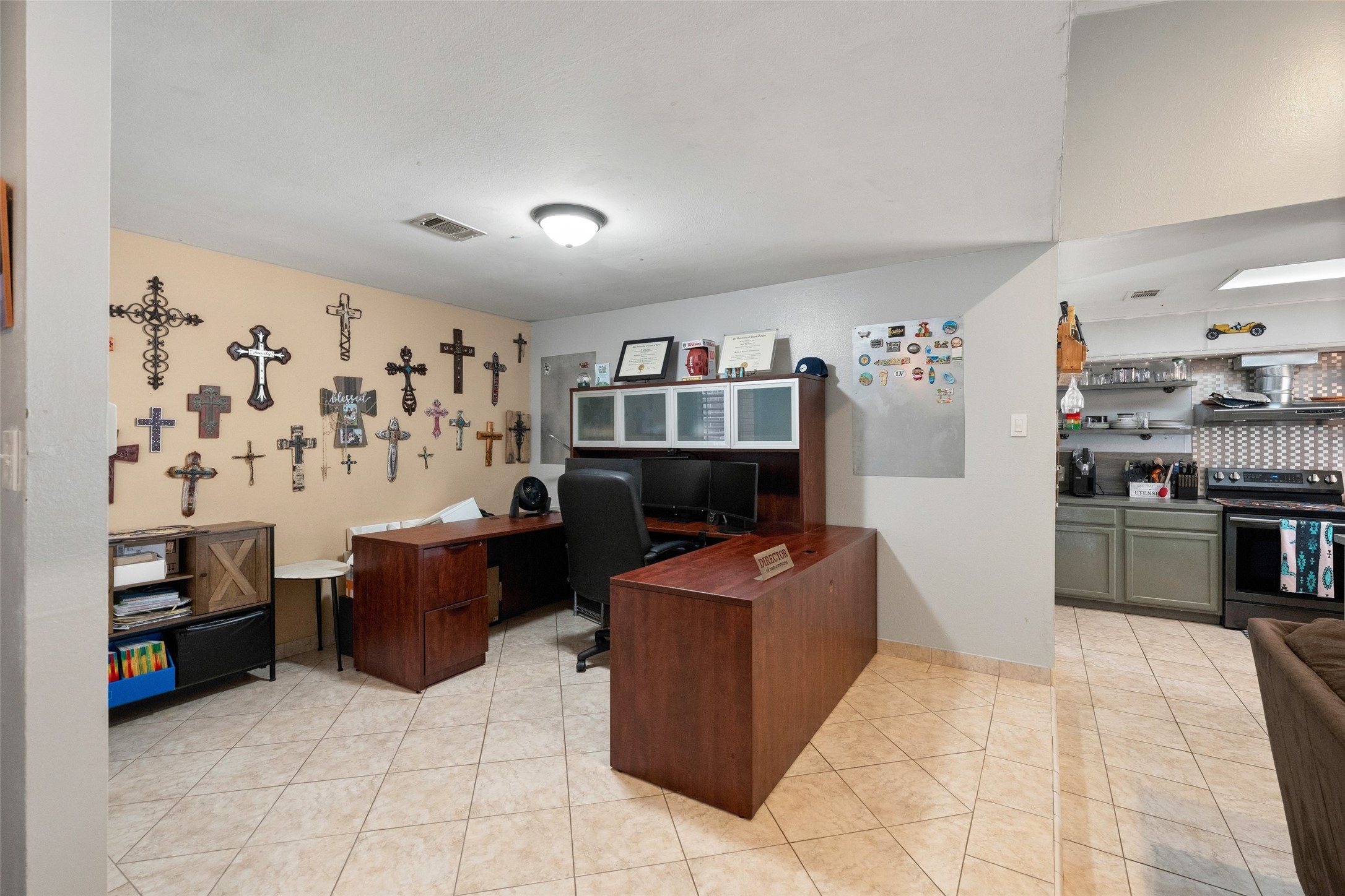 6907 Briarfield Drive Property Photo 10