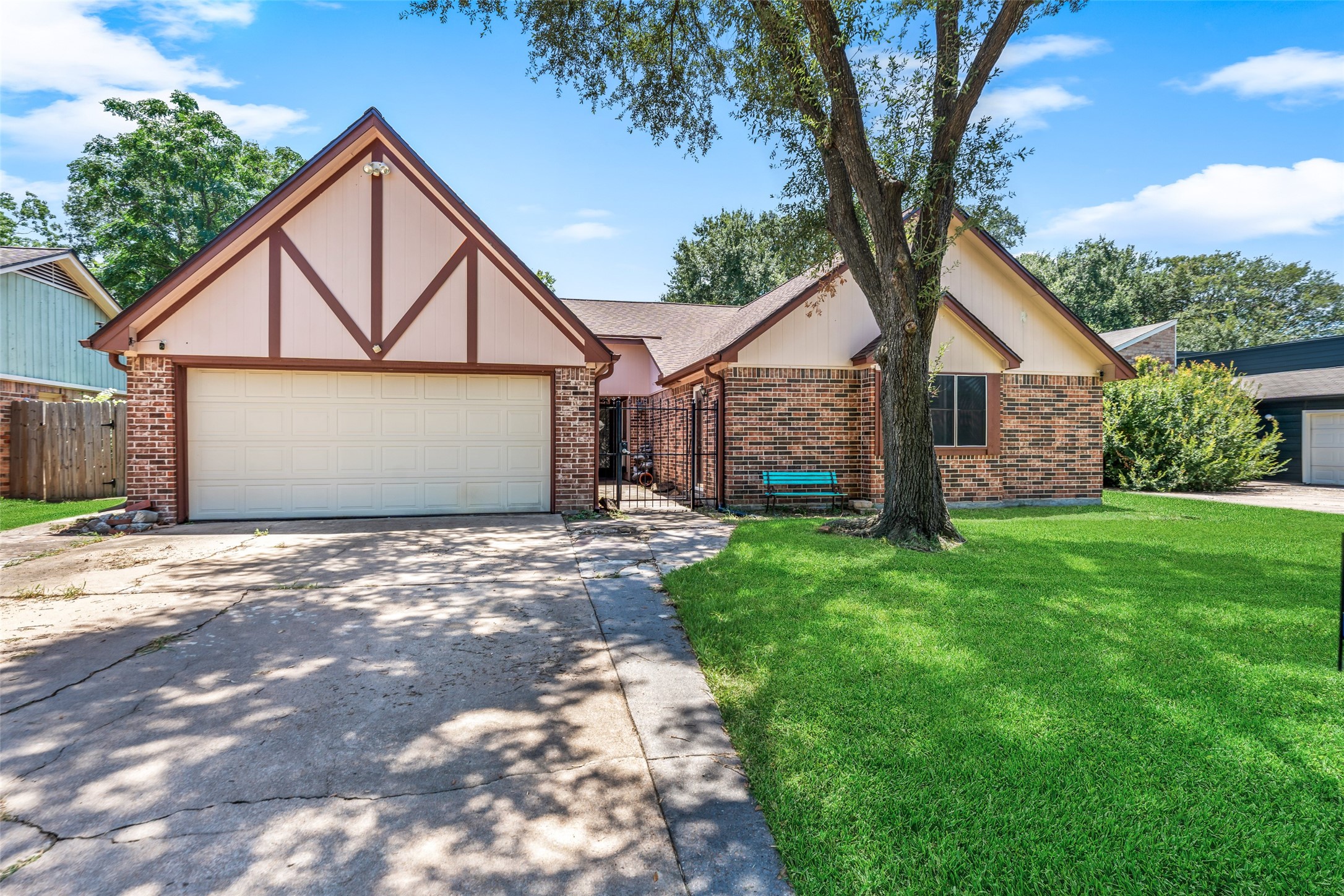 6907 Briarfield Drive Property Photo 32