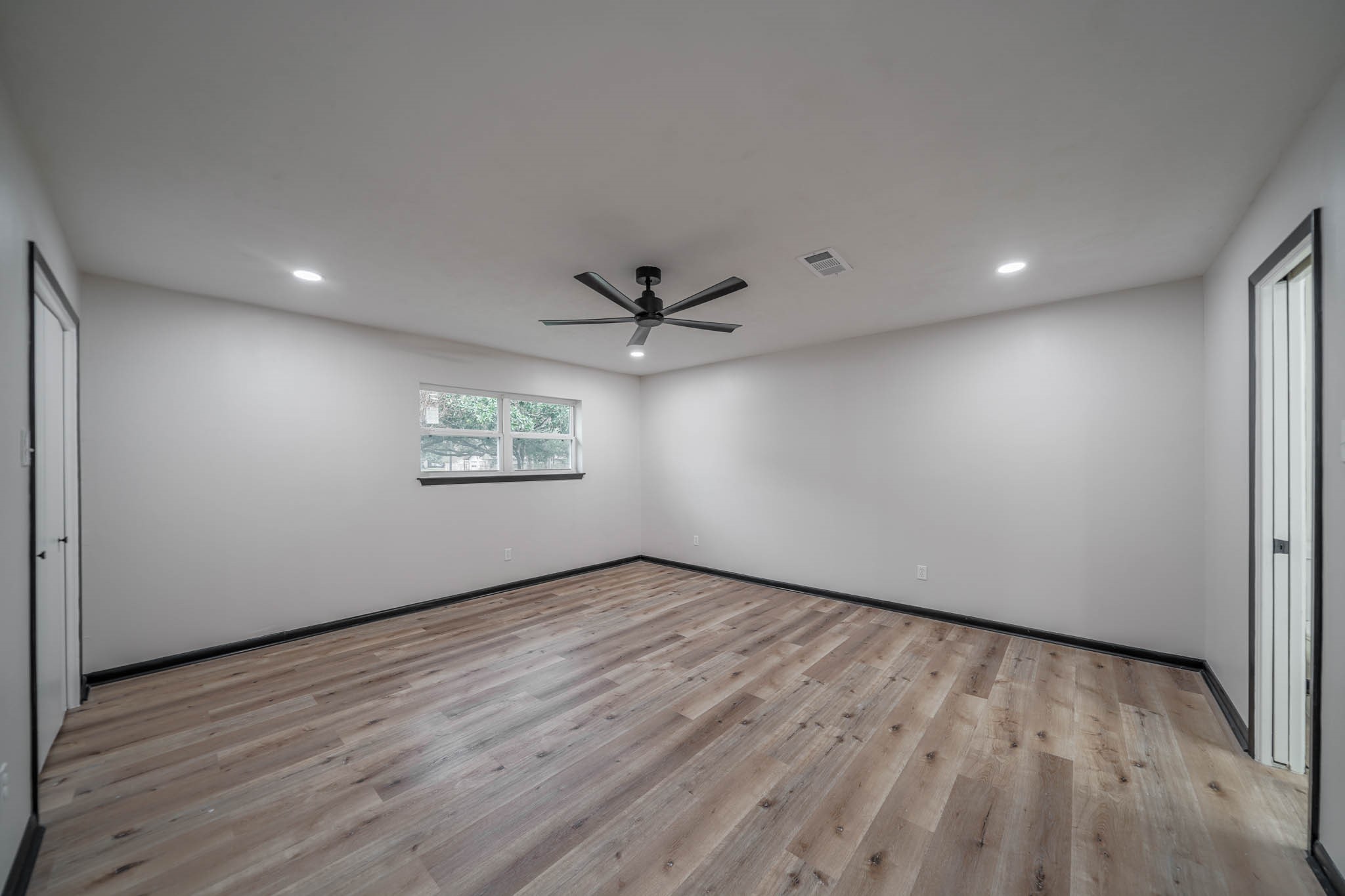 213 Westview Drive Property Photo 16