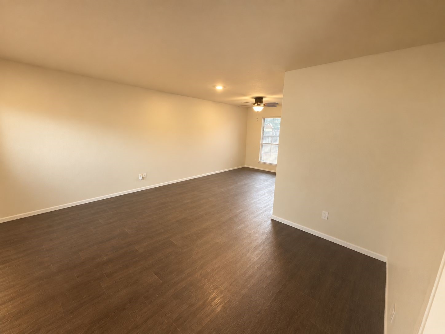 830 Sierra Lake Drive Property Photo 5