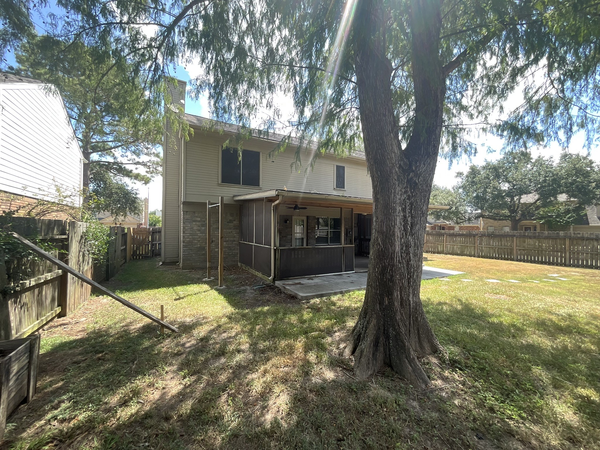 830 Sierra Lake Drive Property Photo 14
