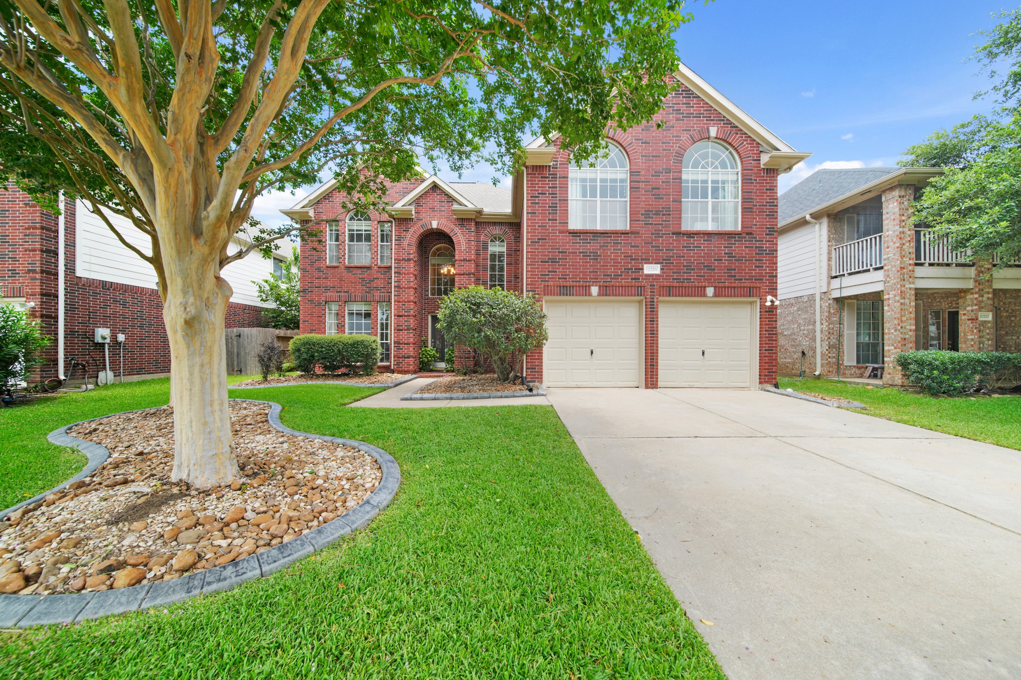 12226 Ashford Park Drive Property Photo 1