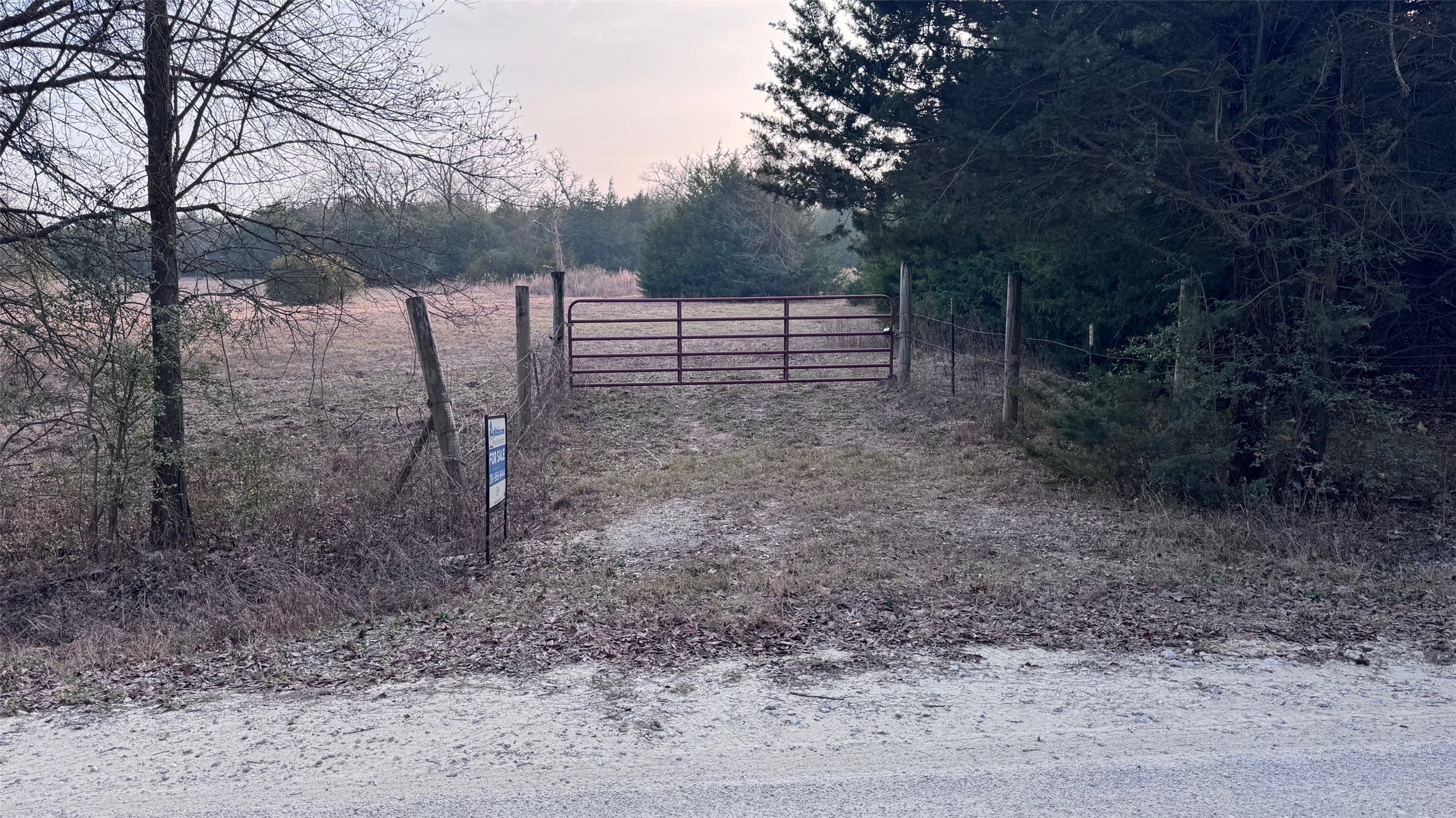 3674-3698 County Road 427 Property Photo 12