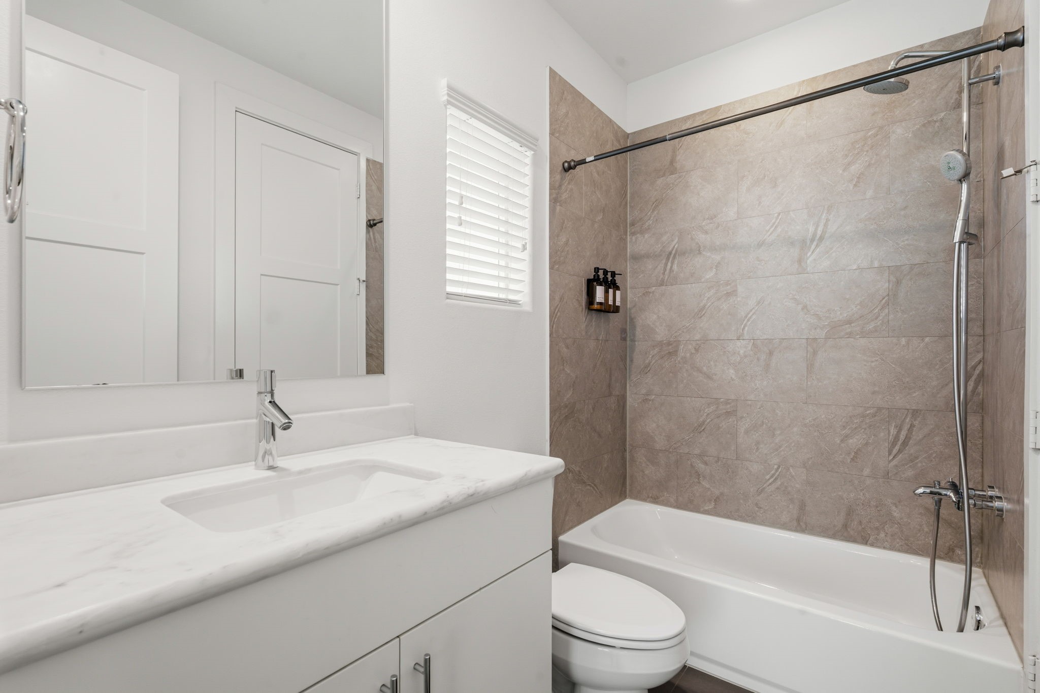 2624 Rusk Street Property Photo 7