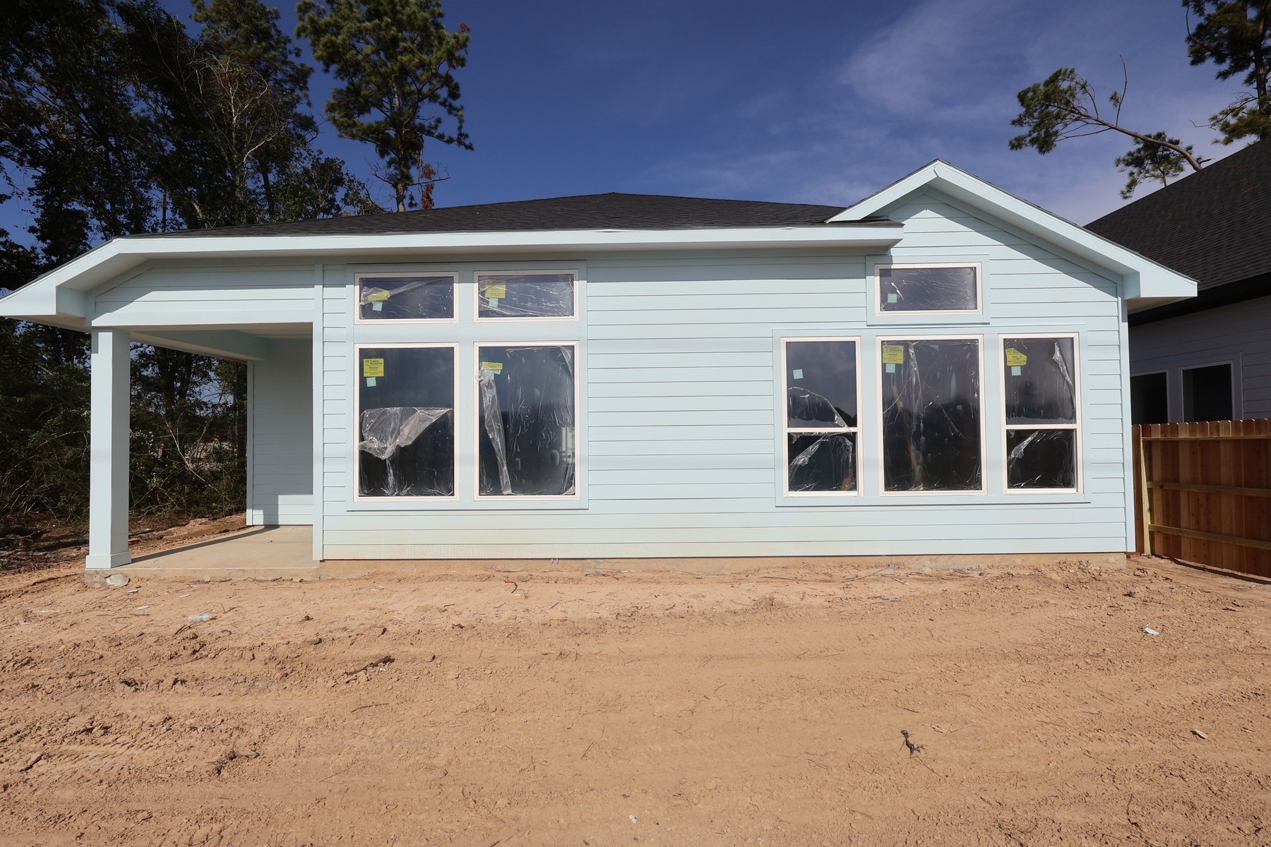 18414 Lovelier Lane Property Photo 3