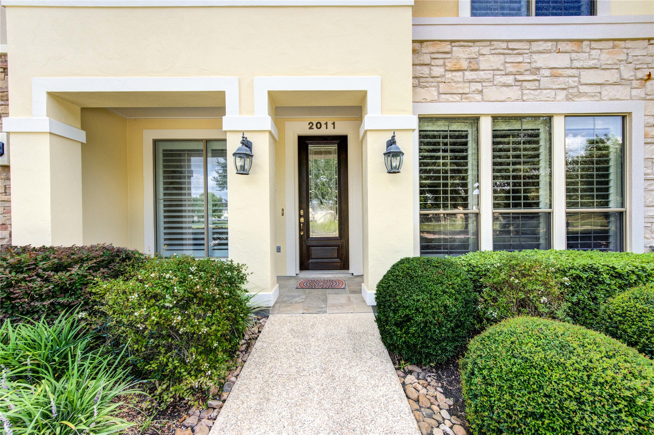 2011 Spring Cedar Lane Property Photo 1