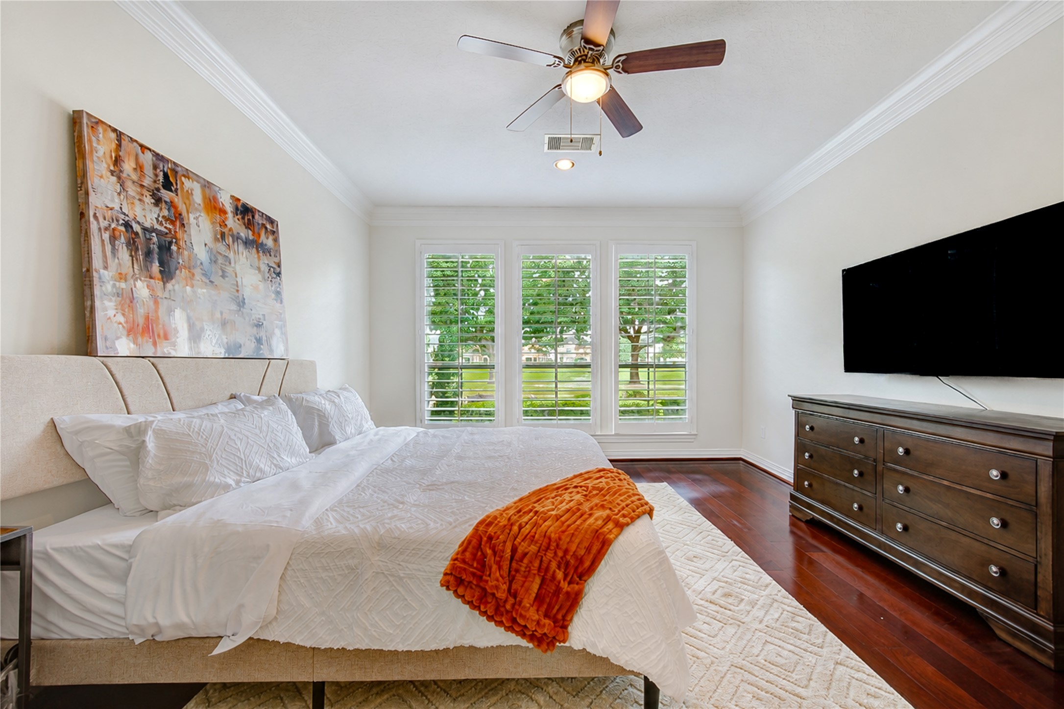 2011 Spring Cedar Lane Property Photo 4