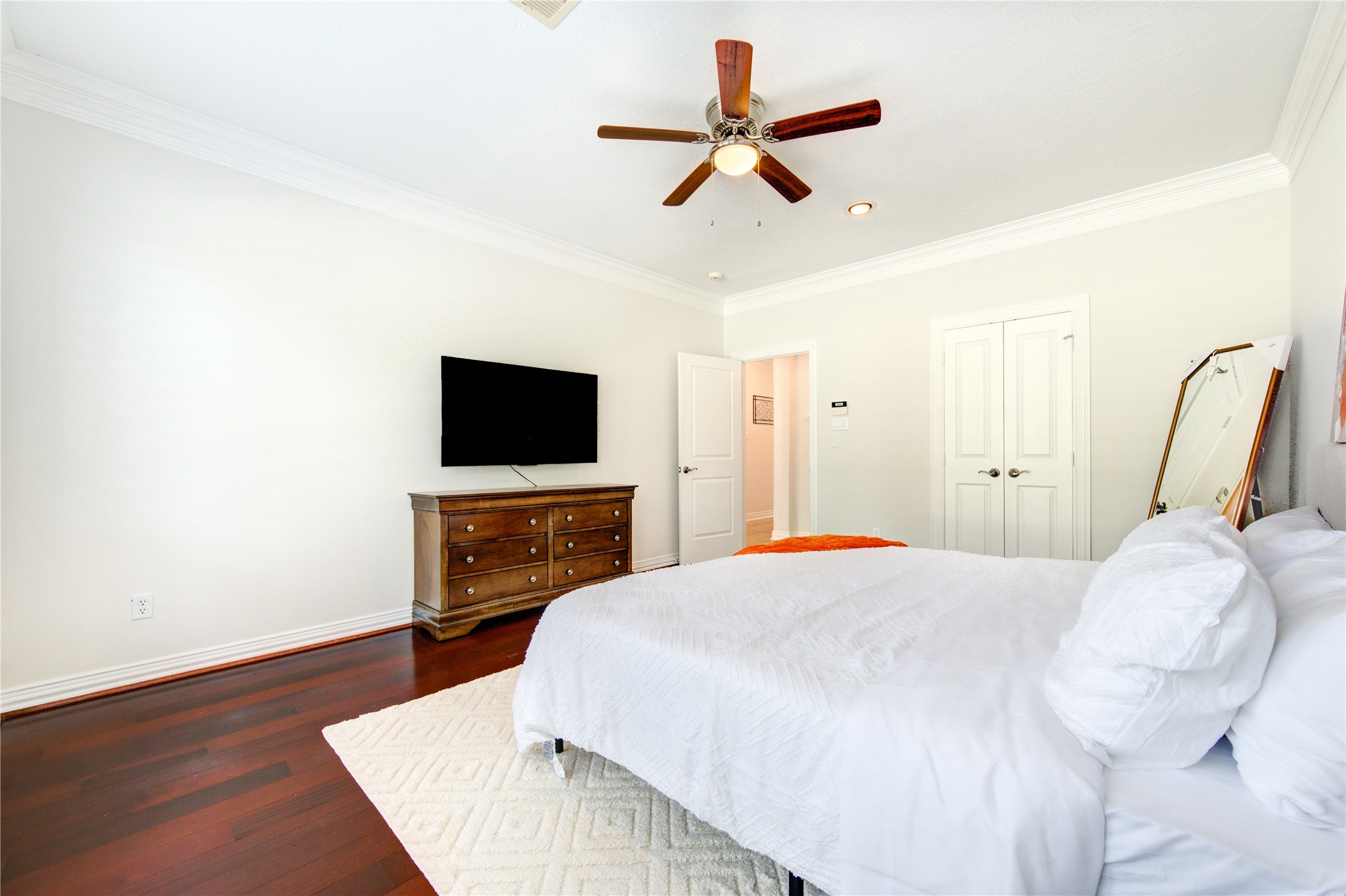 2011 Spring Cedar Lane Property Photo 7