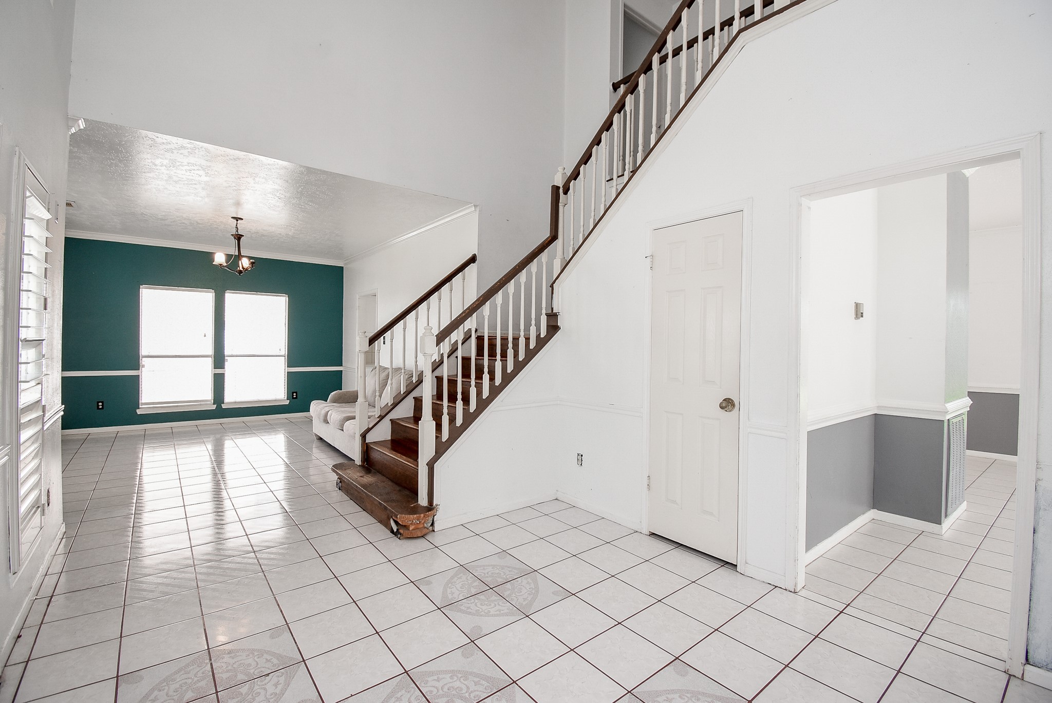 4311 Glen Avon Drive Property Photo 6