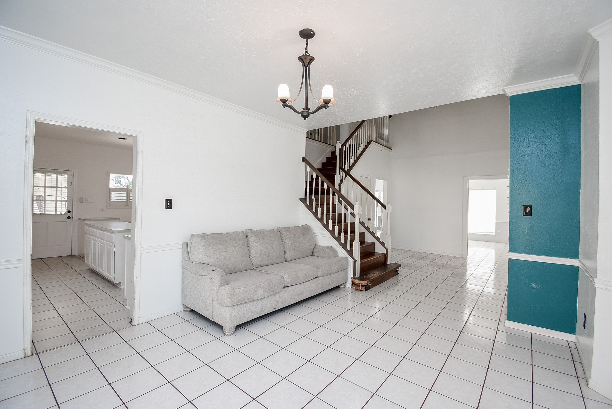 4311 Glen Avon Drive Property Photo 9