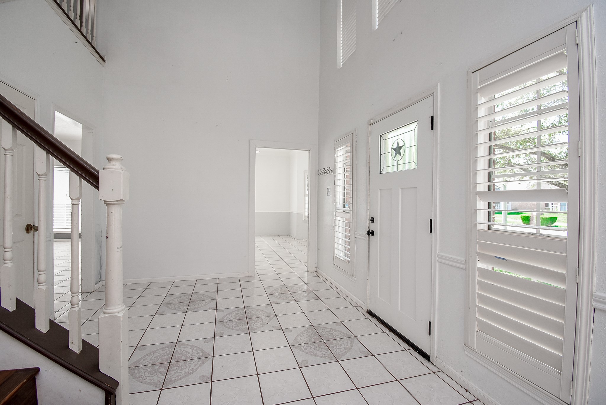 4311 Glen Avon Drive Property Photo 10