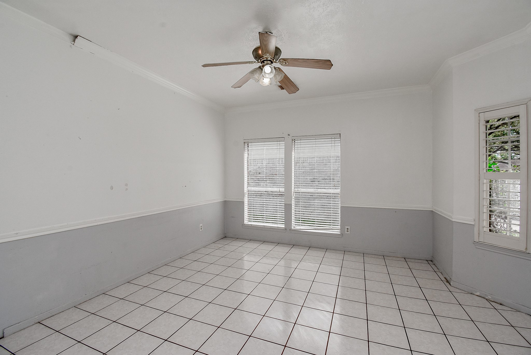 4311 Glen Avon Drive Property Photo 12