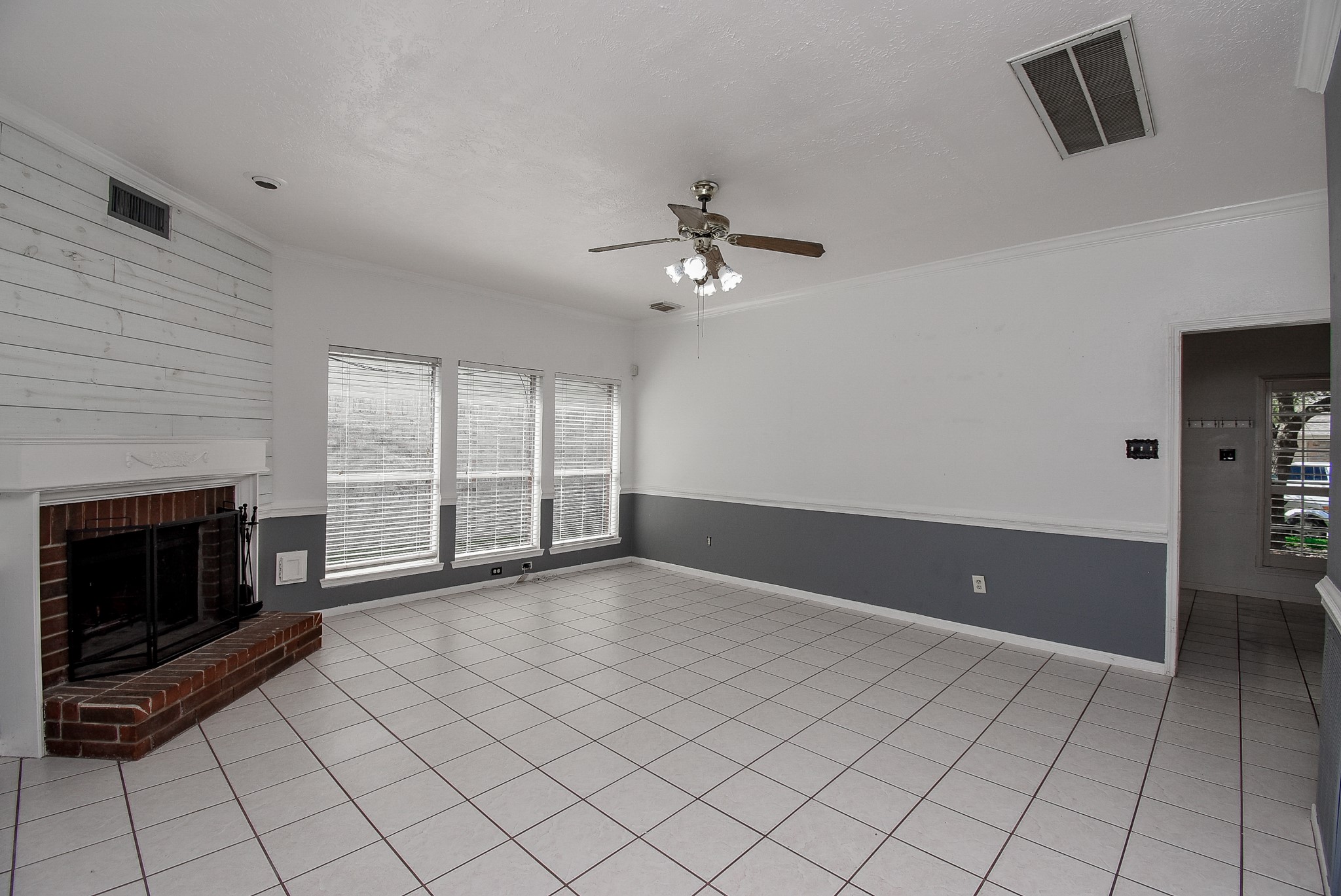 4311 Glen Avon Drive Property Photo 14