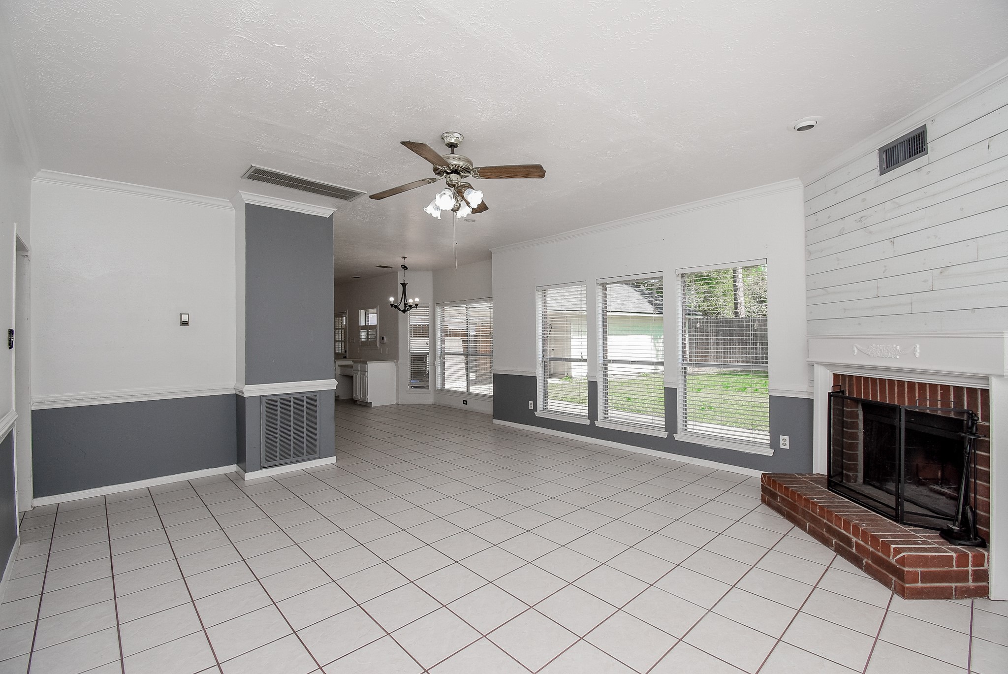 4311 Glen Avon Drive Property Photo 15