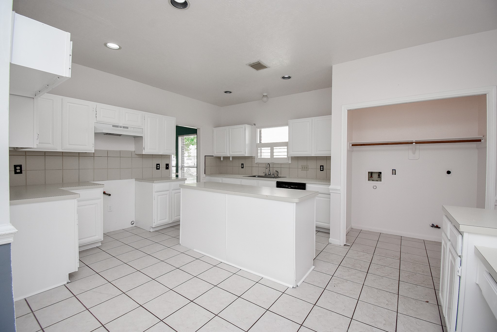 4311 Glen Avon Drive Property Photo 22