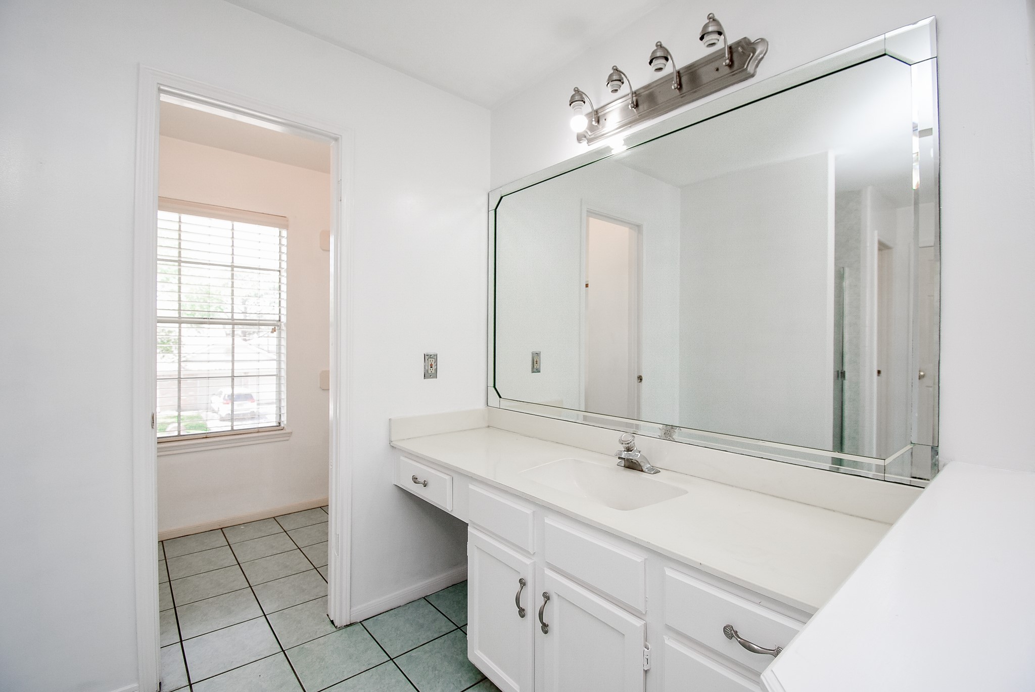 4311 Glen Avon Drive Property Photo 34