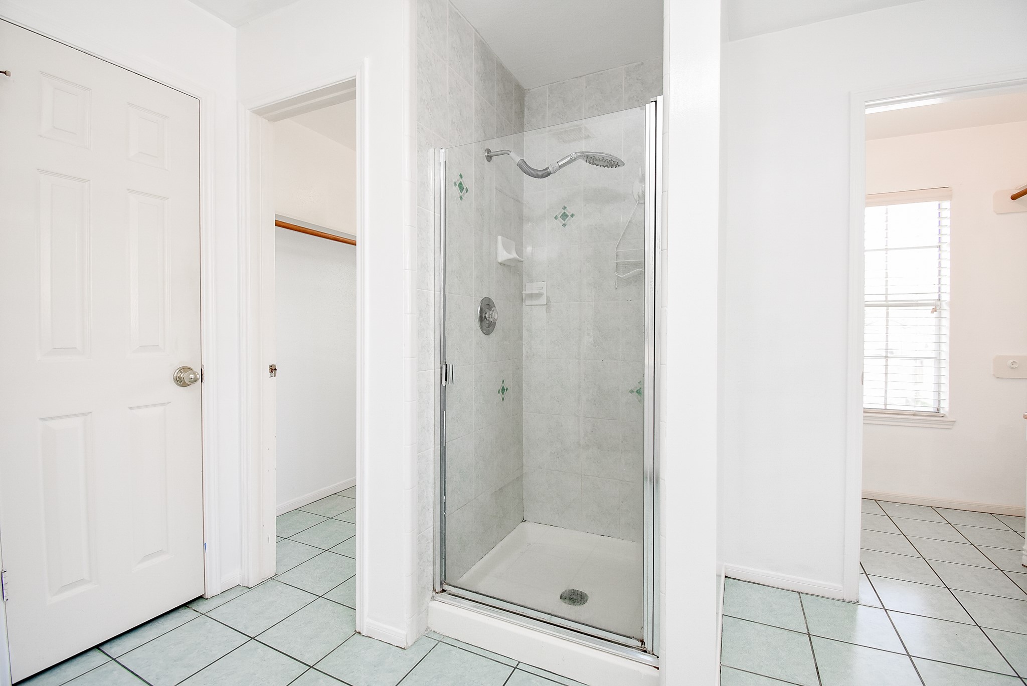 4311 Glen Avon Drive Property Photo 35