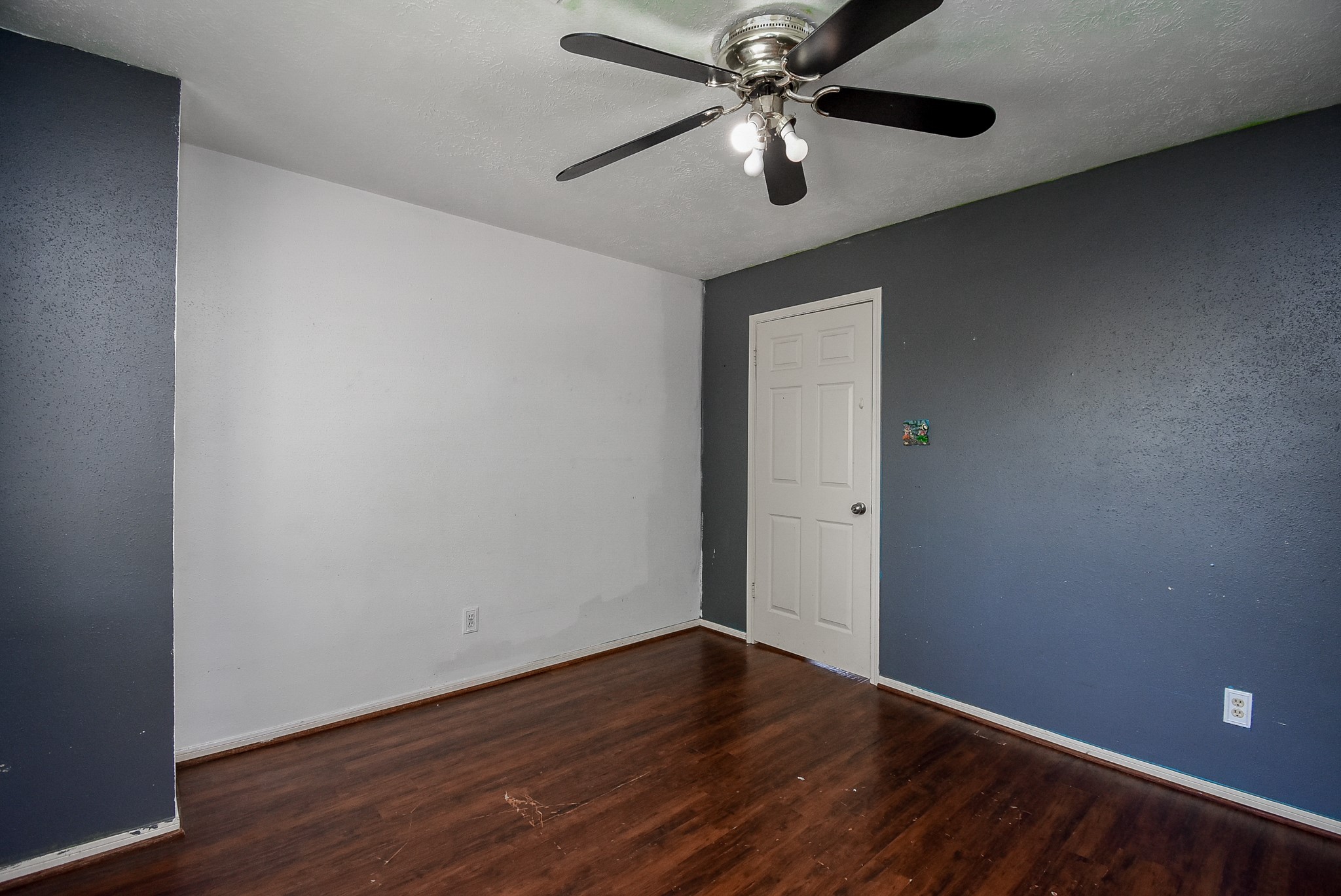 4311 Glen Avon Drive Property Photo 37