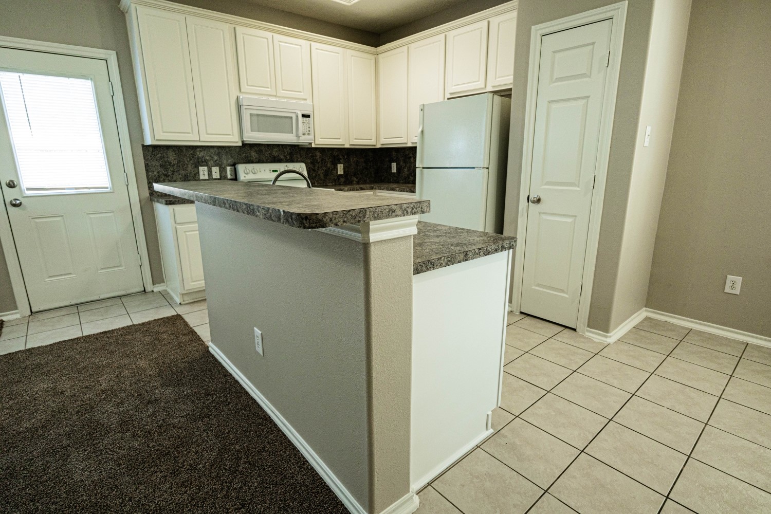 3417 Victorian Manor Lane Property Photo 5