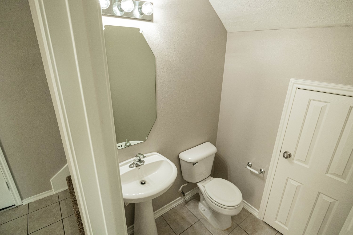 3417 Victorian Manor Lane Property Photo 7