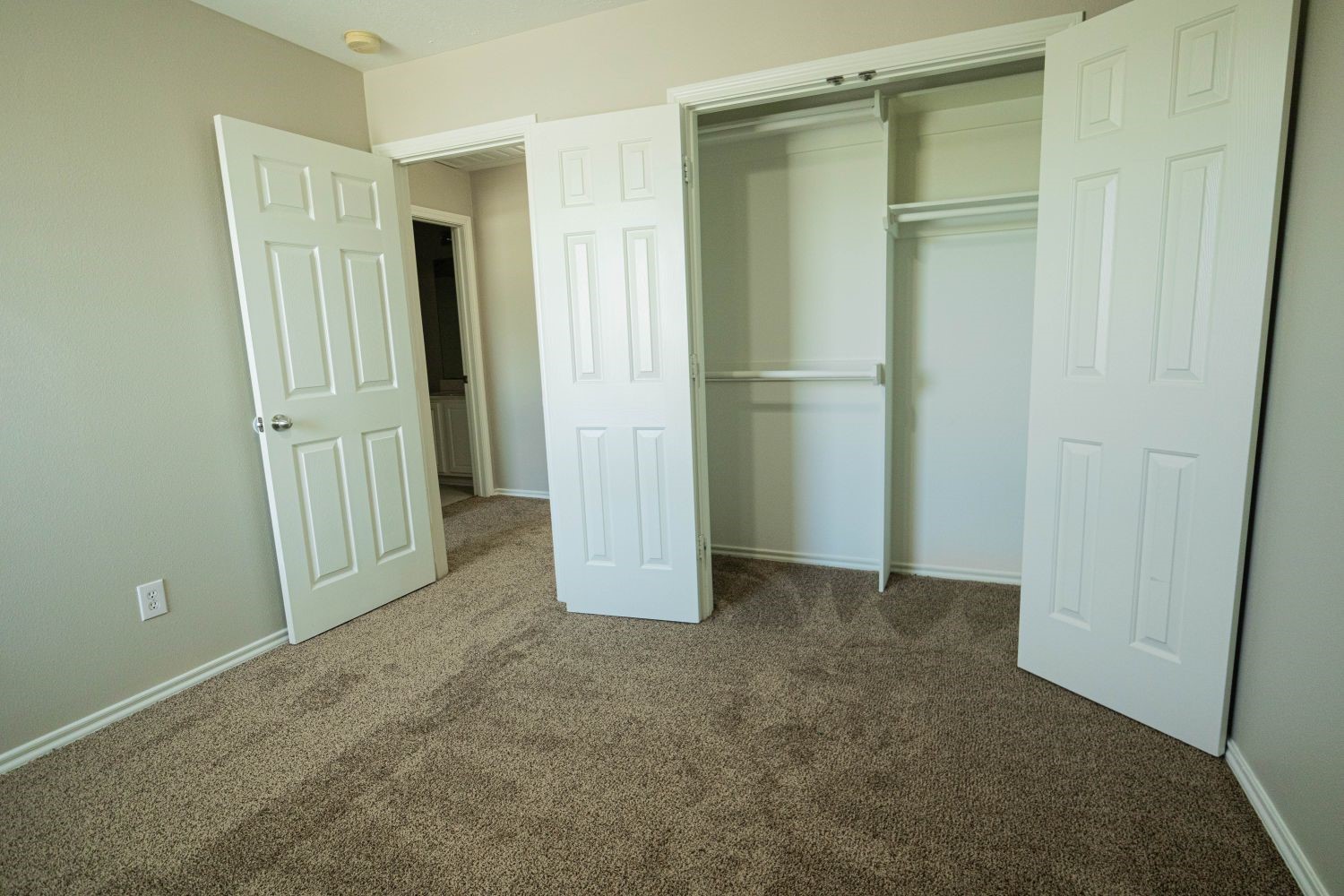 3417 Victorian Manor Lane Property Photo 14