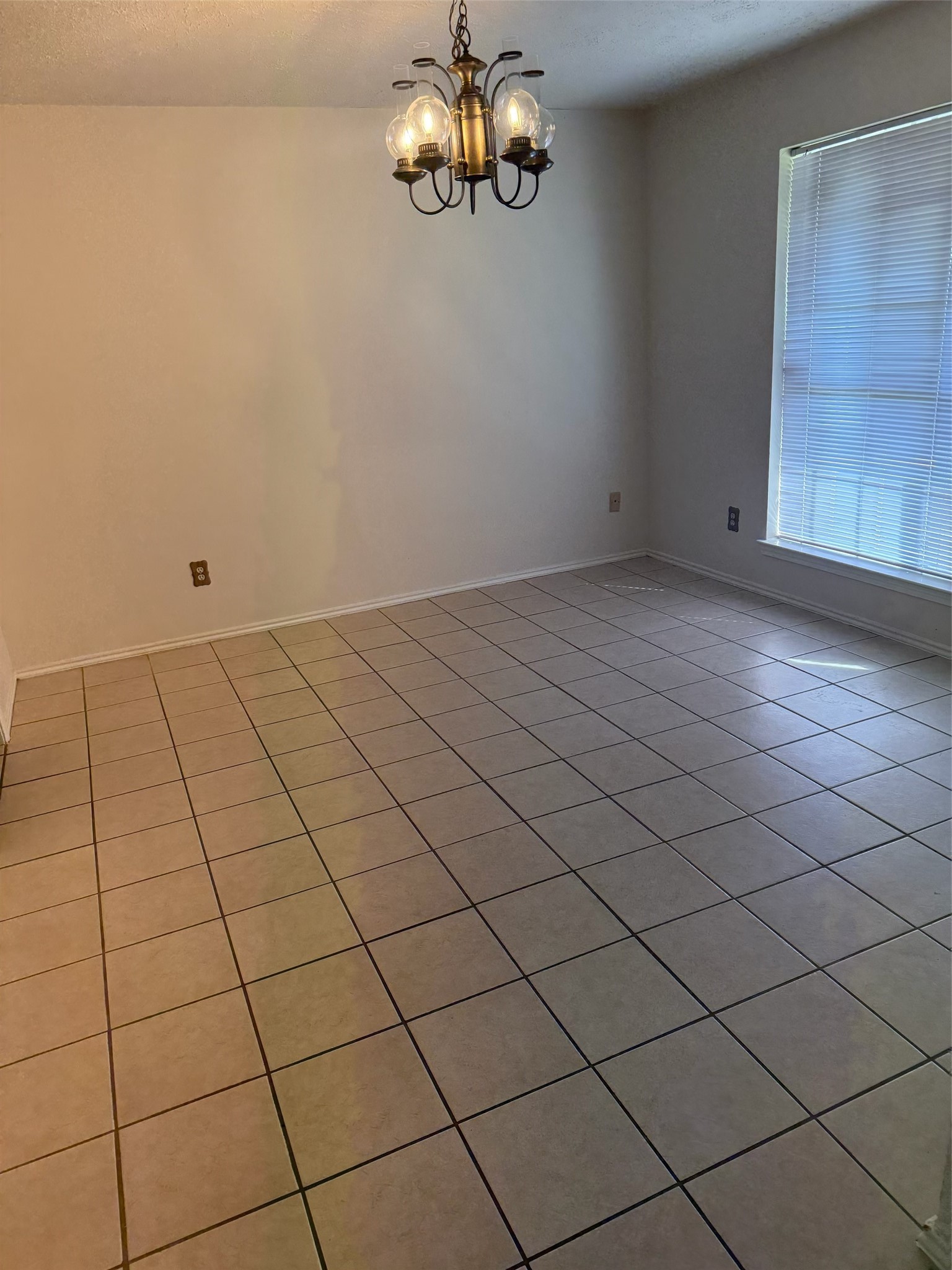 18023 Garden Manor Drive Property Photo 6