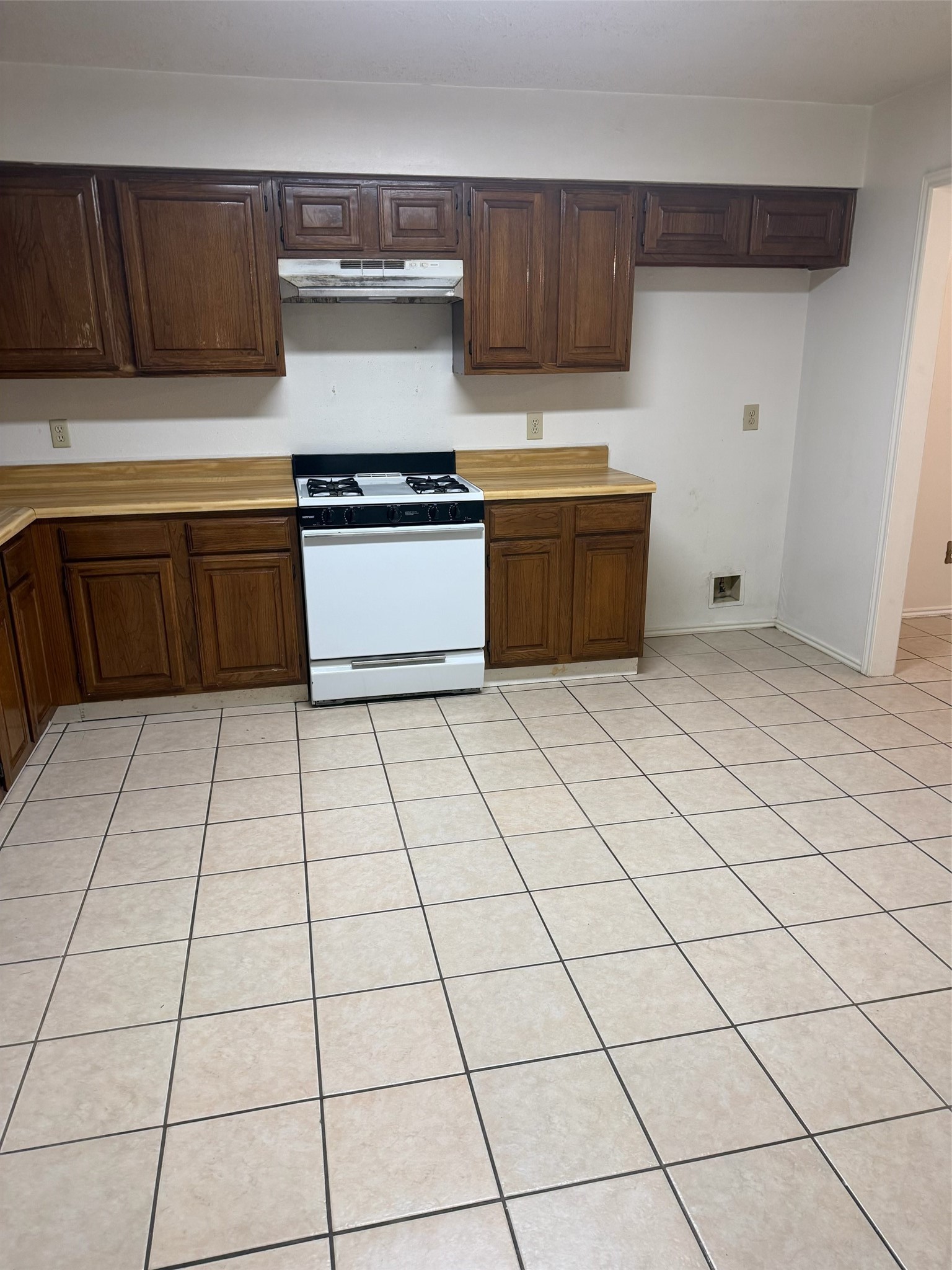 18023 Garden Manor Drive Property Photo 7