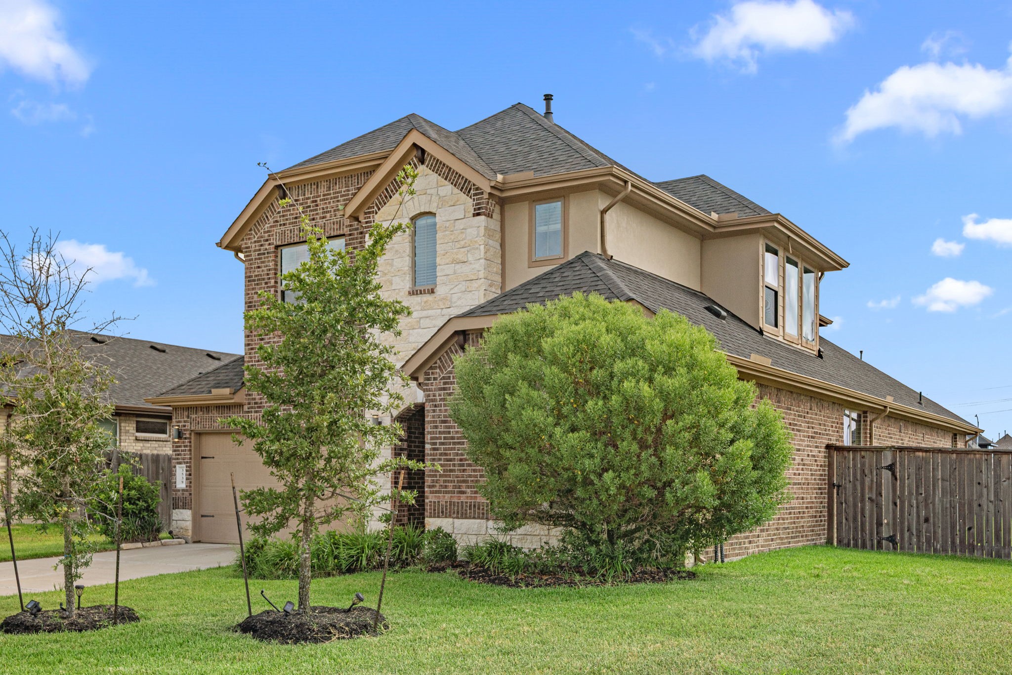 3539 Gore Creek Drive Property Photo 4