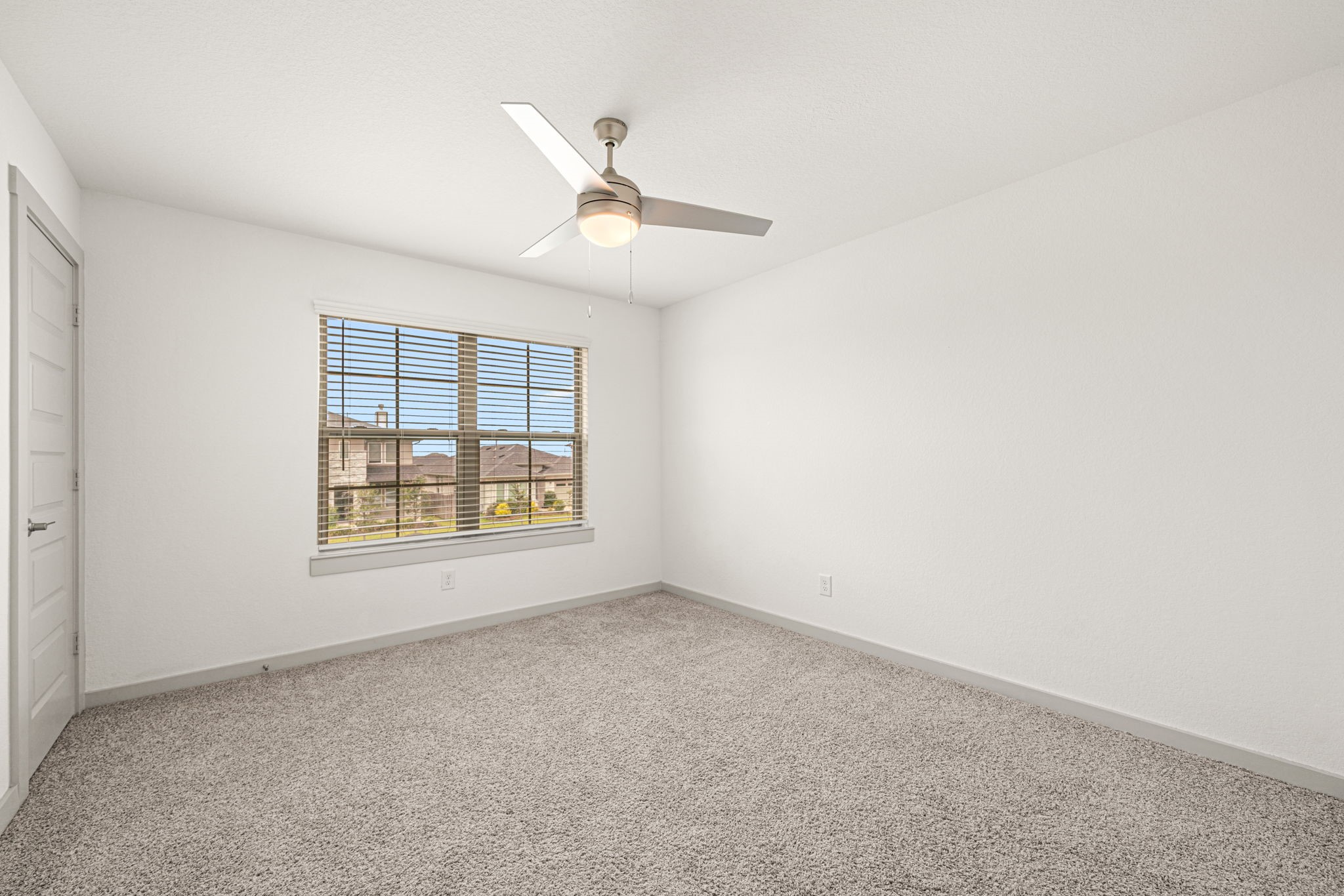 3539 Gore Creek Drive Property Photo 28