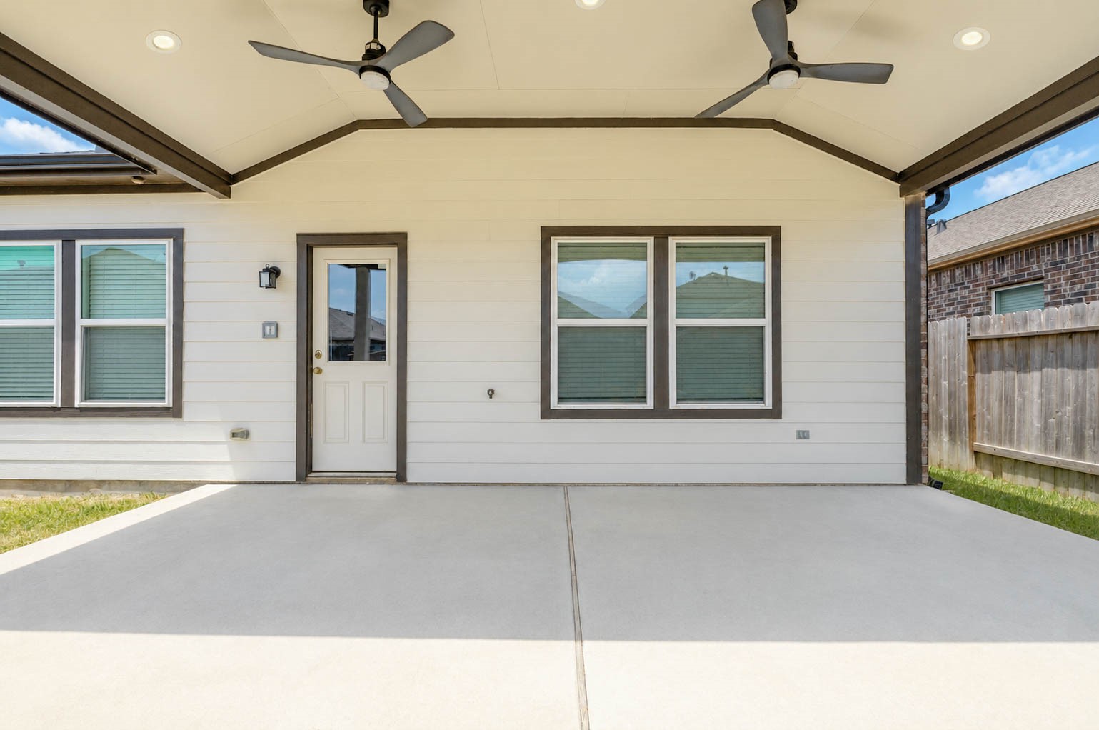 23339 Spring Genesis Lane Property Photo 33