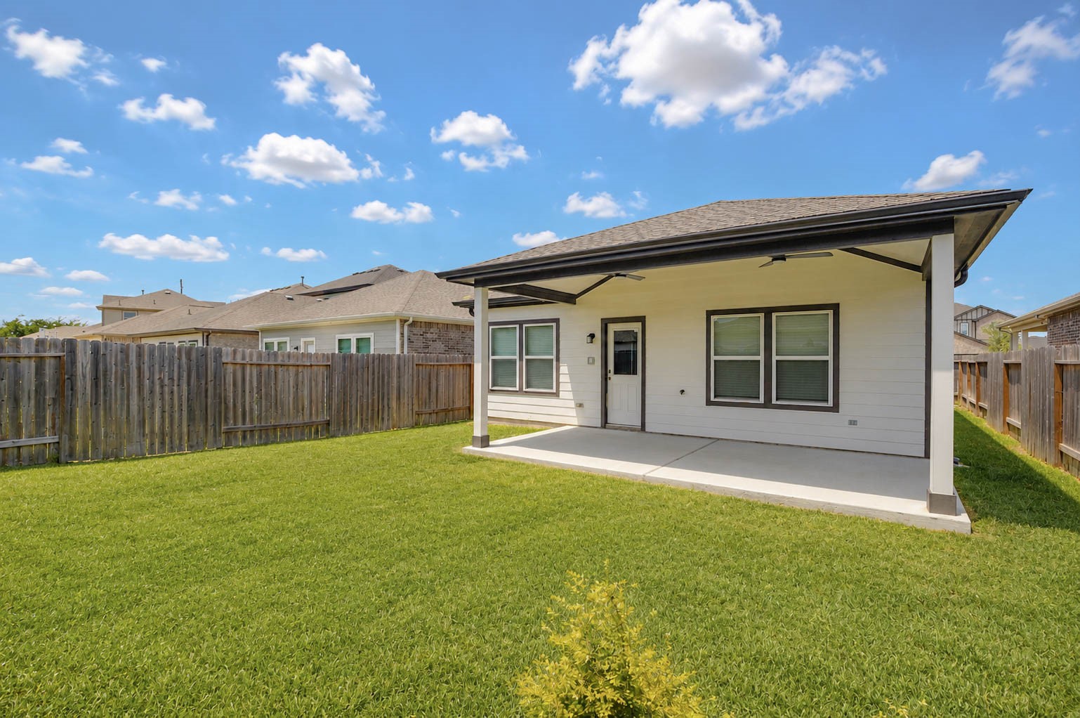 23339 Spring Genesis Lane Property Photo 36