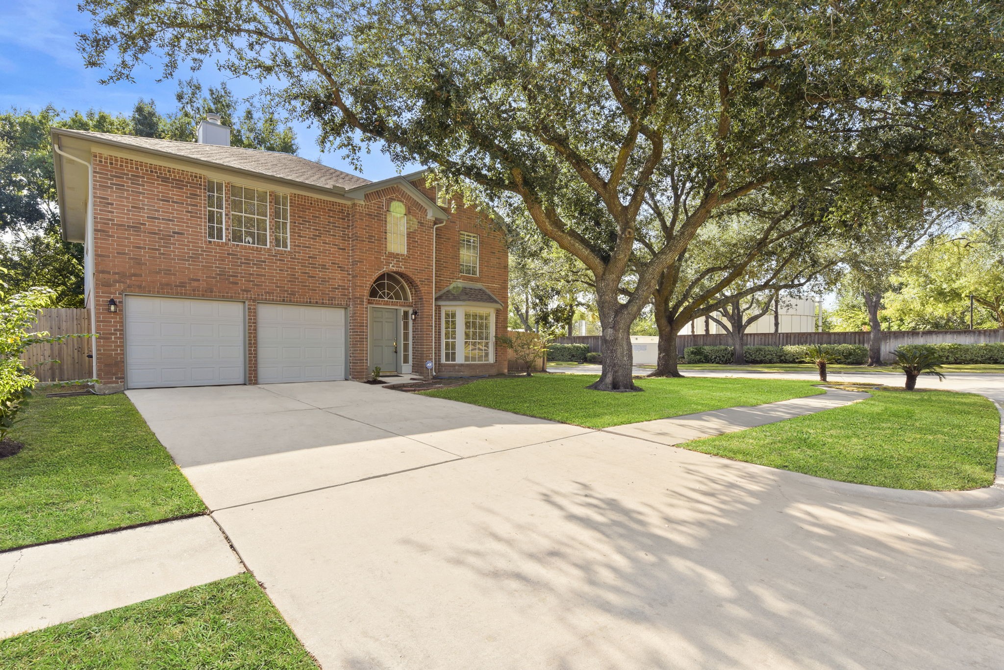 4911 Silver Fox Drive Property Photo 1