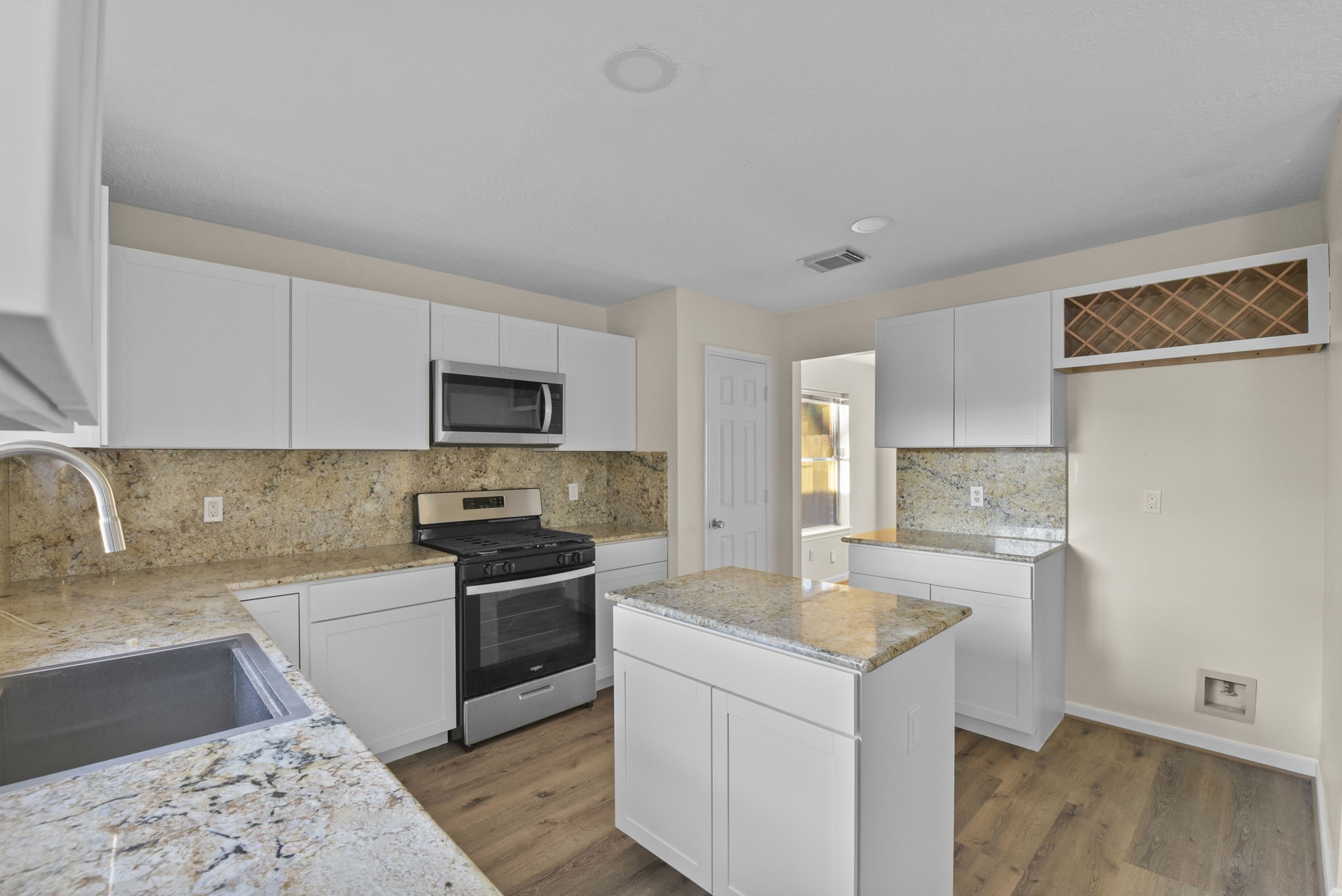 4911 Silver Fox Drive Property Photo 14
