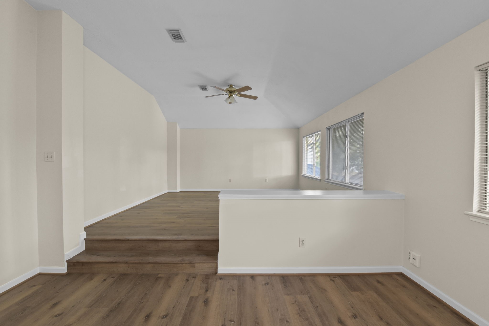 4911 Silver Fox Drive Property Photo 18