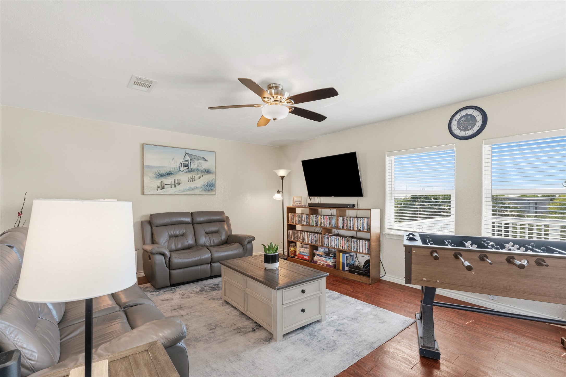 3527 9 Mile Road Property Photo 5