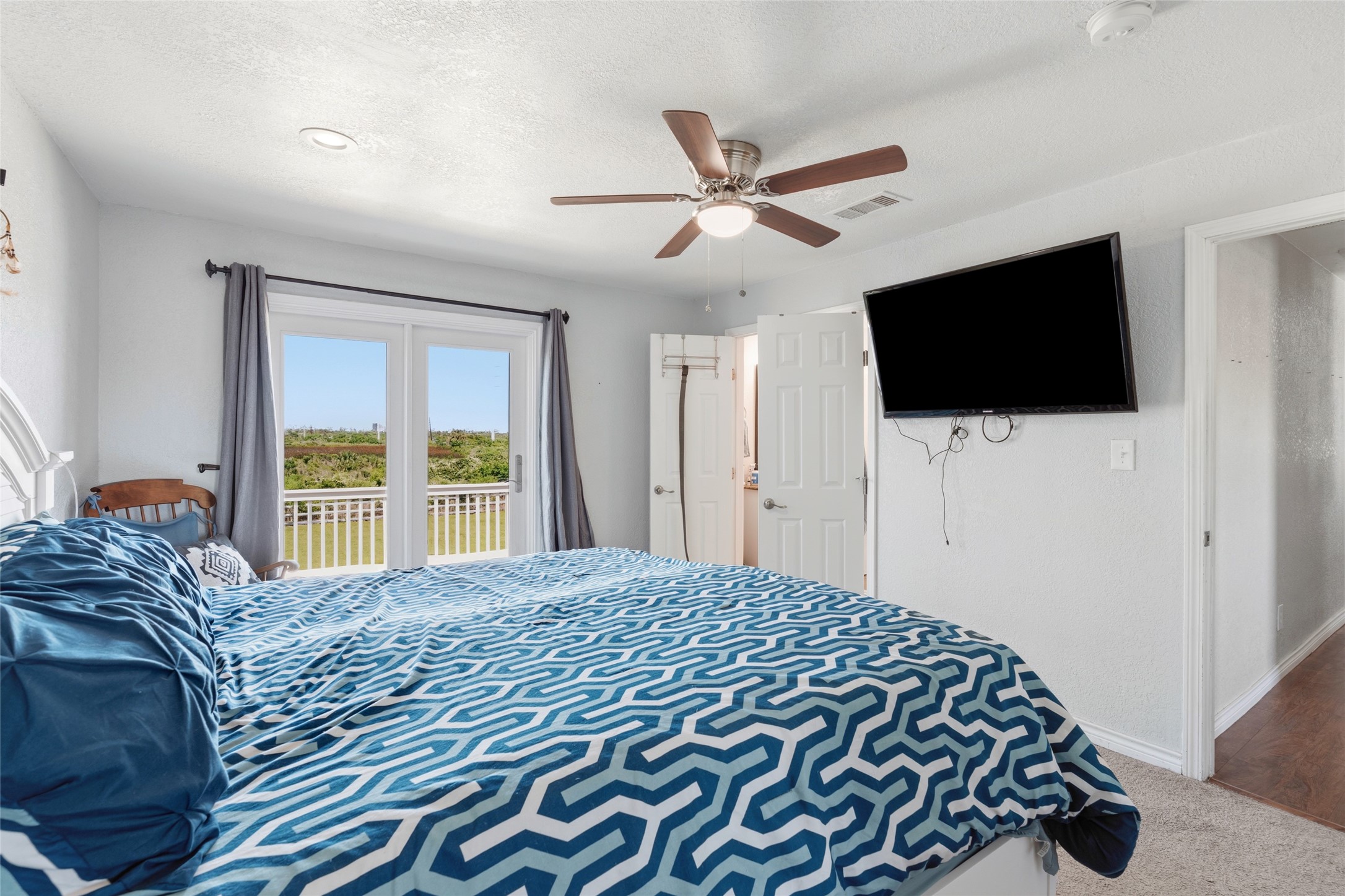 3527 9 Mile Road Property Photo 19