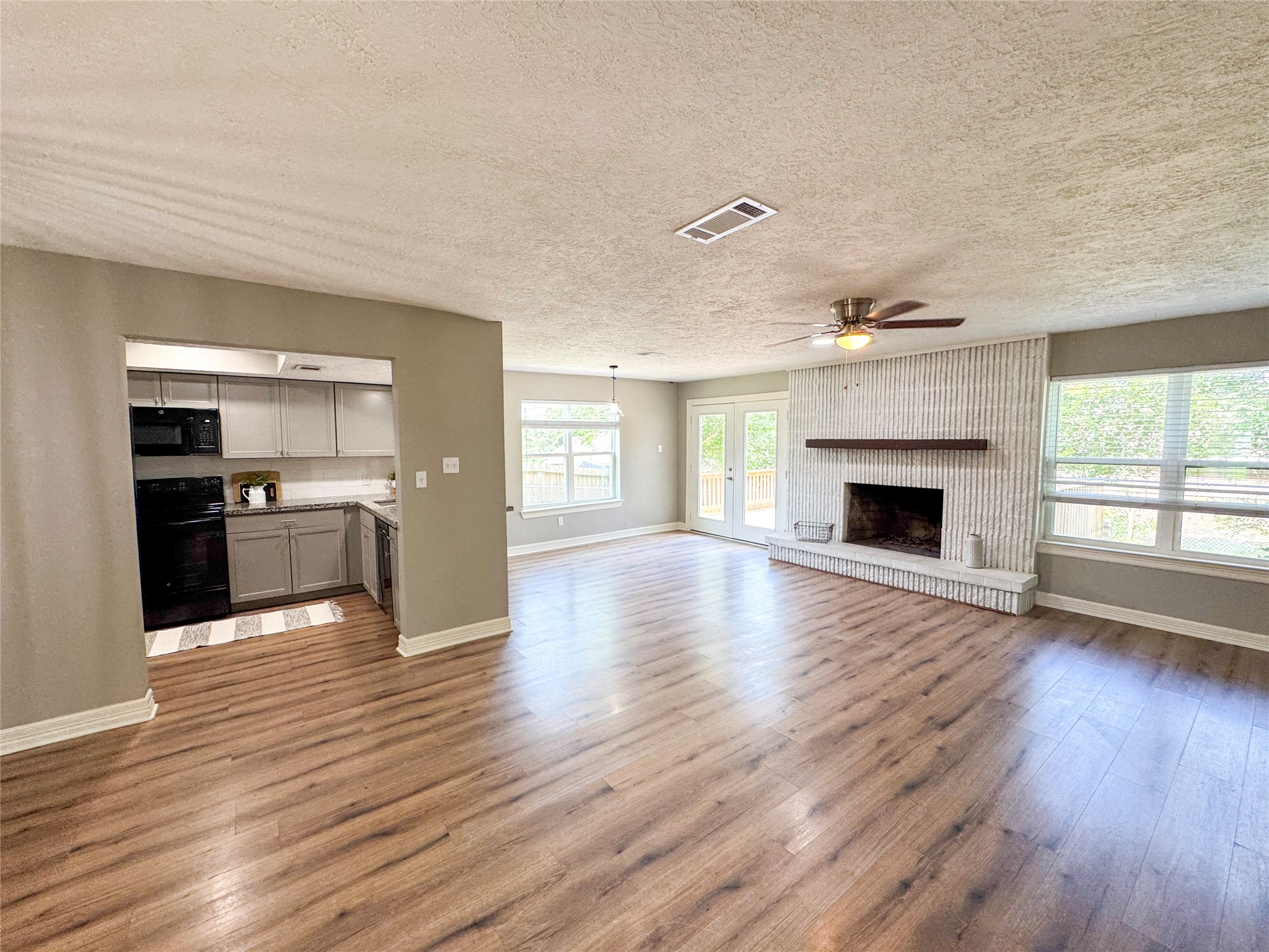 12741 Lake Conroe Hills Drive Property Photo 2
