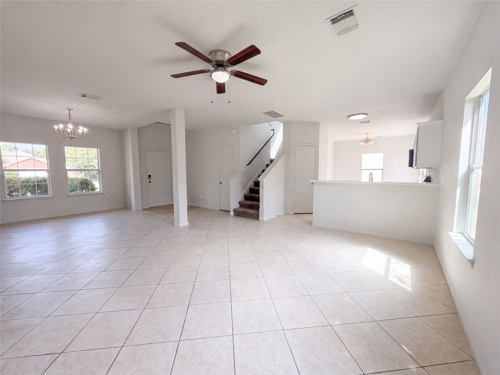 3911 Teal Vista Court 115 Property Photo 3