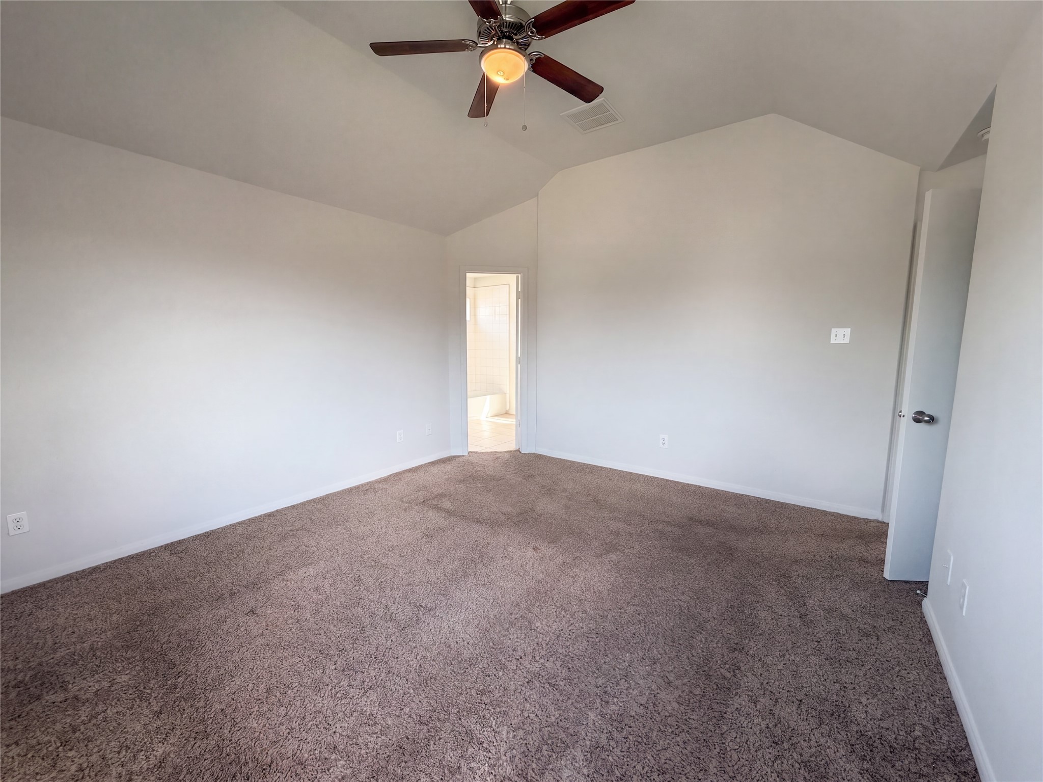 3911 Teal Vista Court 115 Property Photo 4
