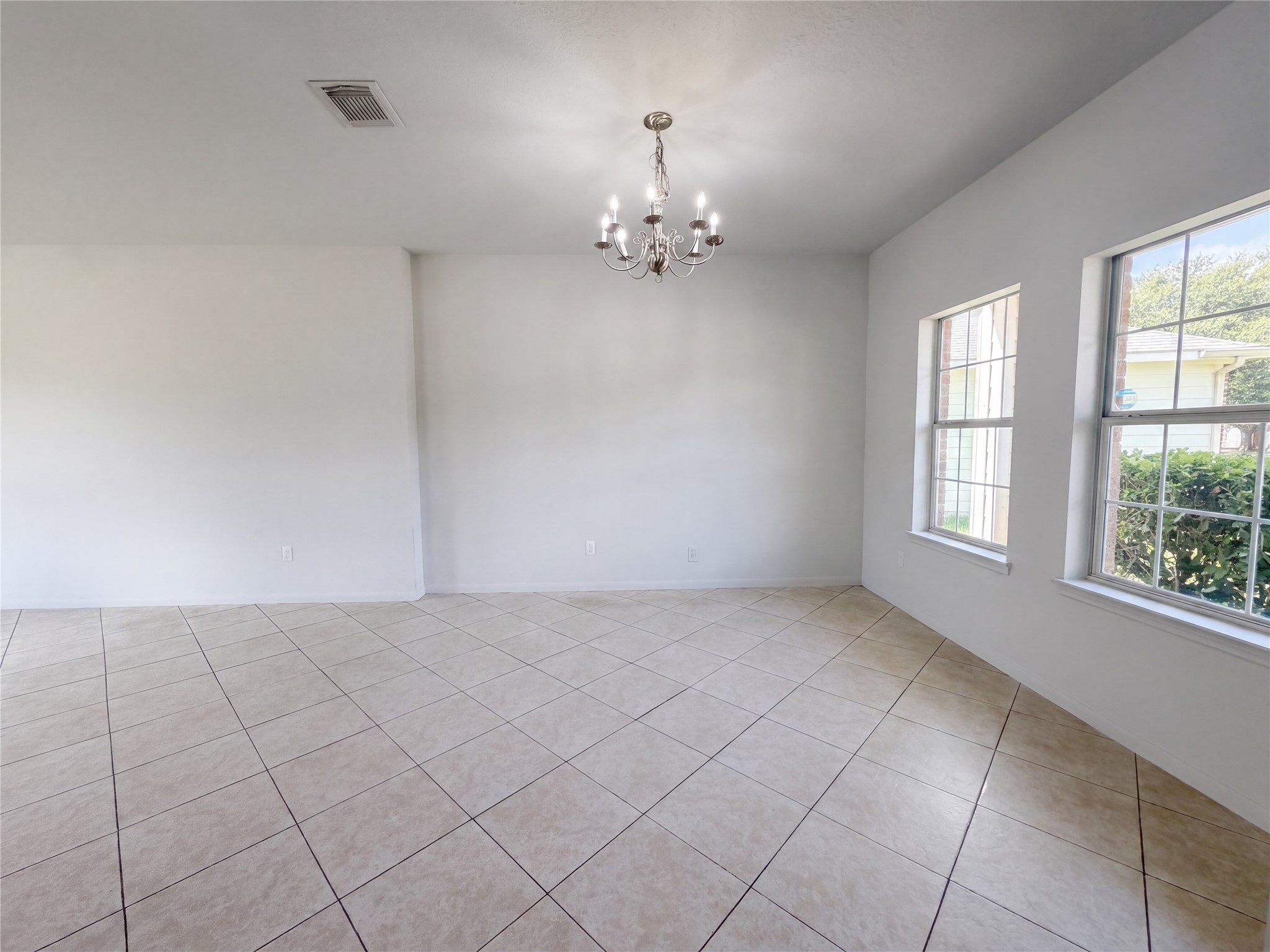 3911 Teal Vista Court 115 Property Photo 6