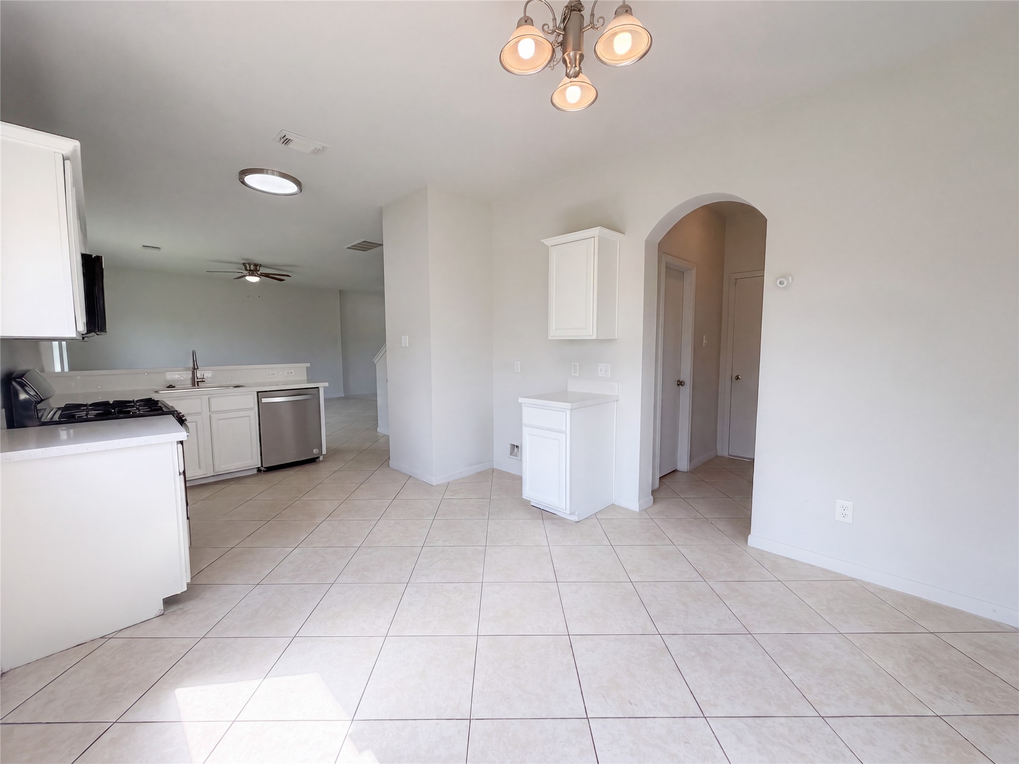 3911 Teal Vista Court 115 Property Photo 10