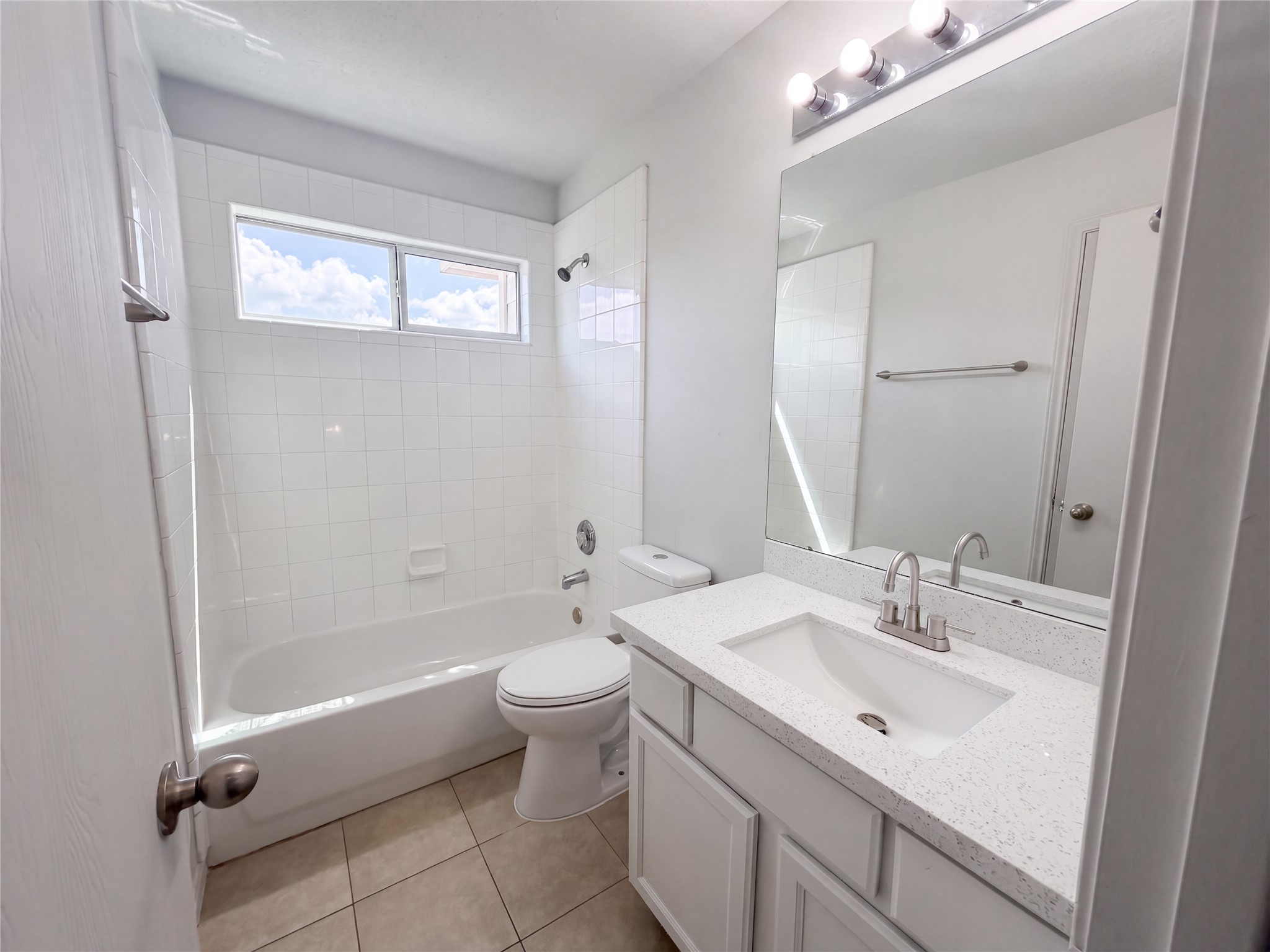 3911 Teal Vista Court 115 Property Photo 16