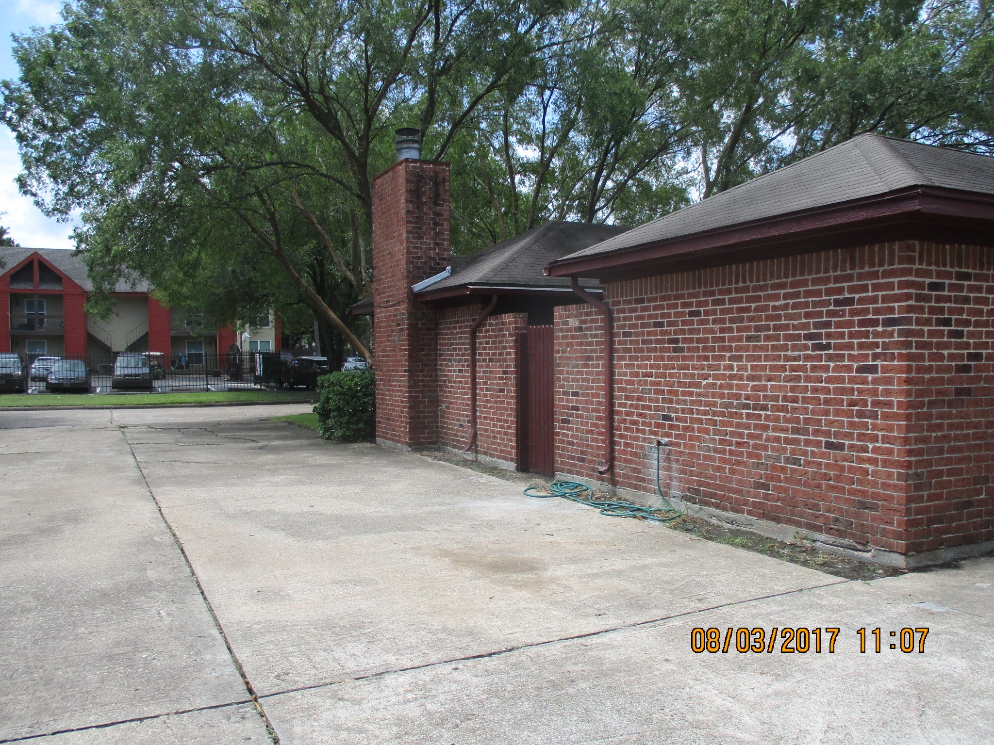 10842 Lynbrook Drive A Property Photo 2