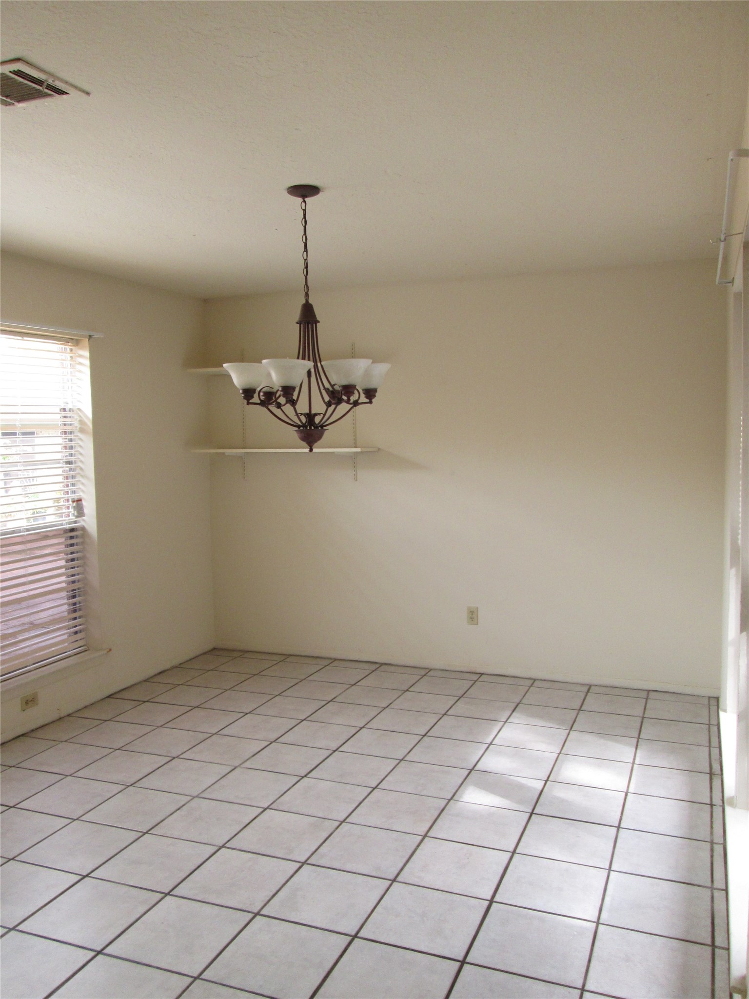 10842 Lynbrook Drive A Property Photo 8