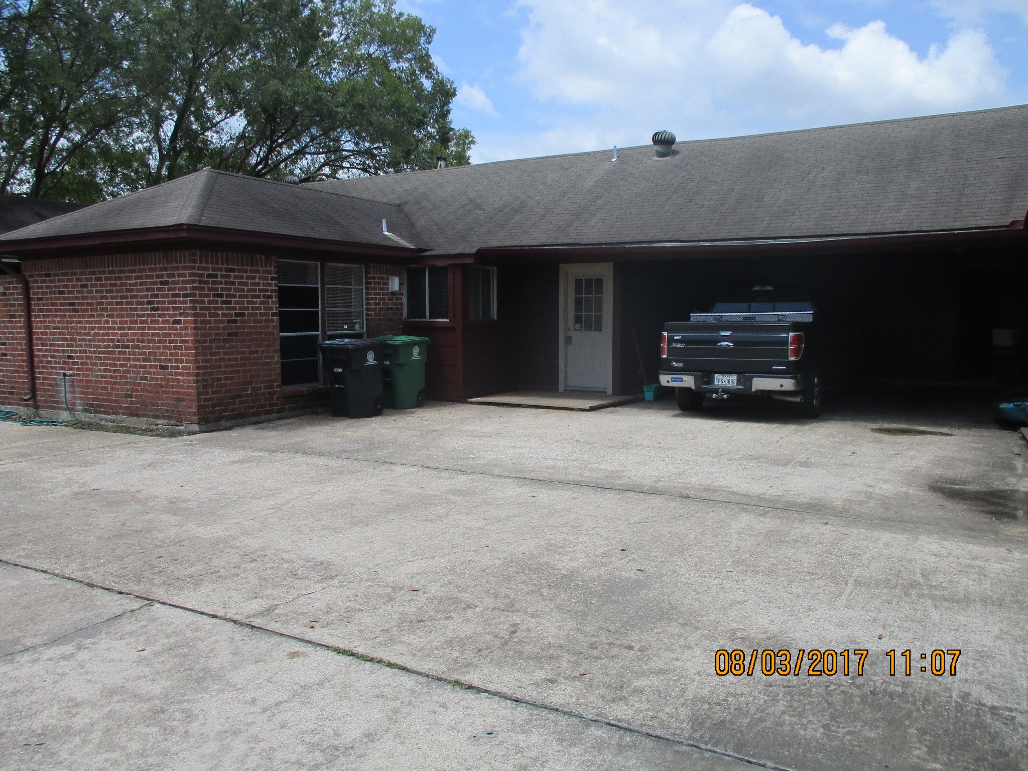 10842 Lynbrook Drive A Property Photo 12